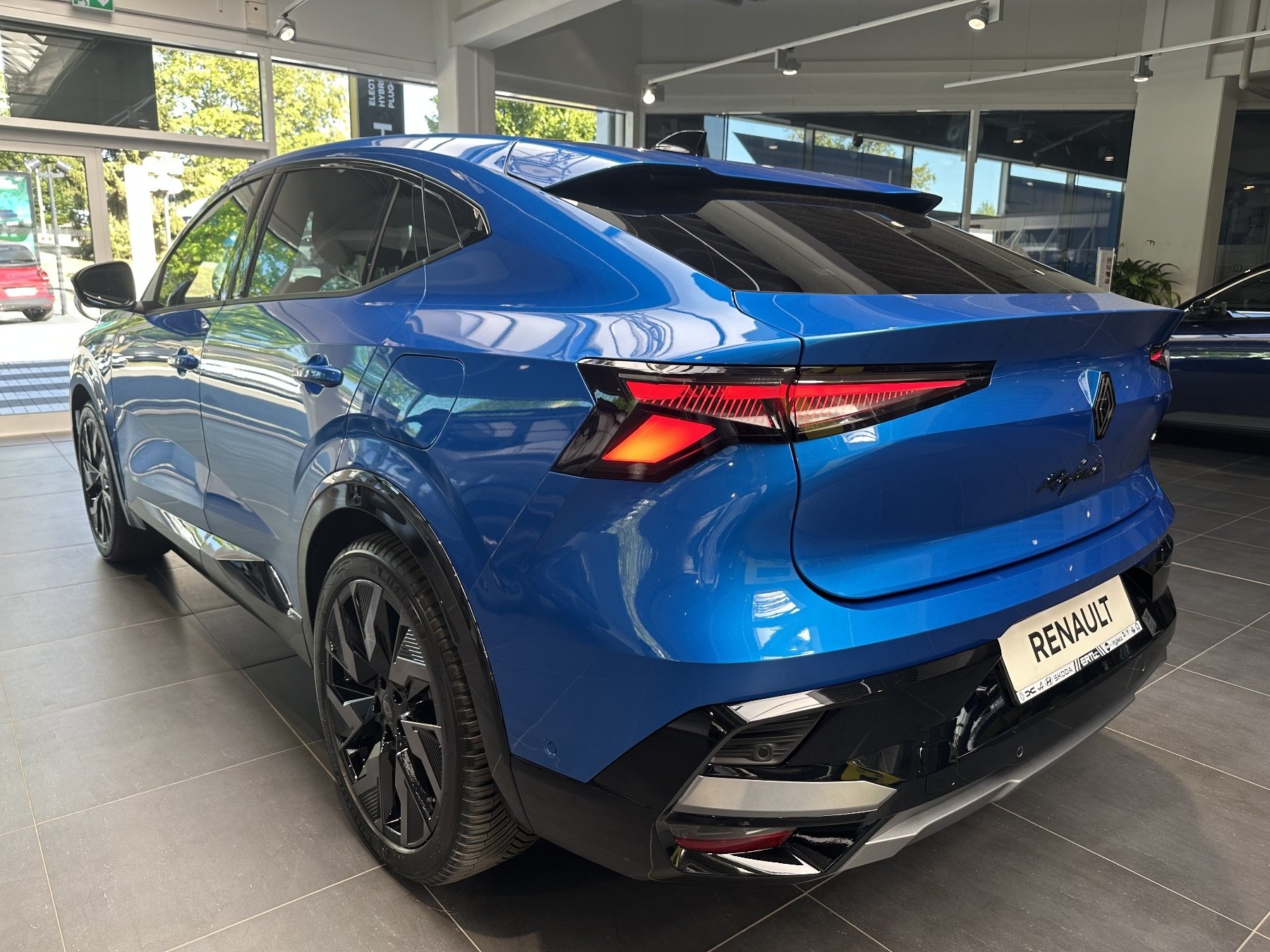 Bild 17 - Rafale Hybrid 4x4 300PS Esprit Alpine