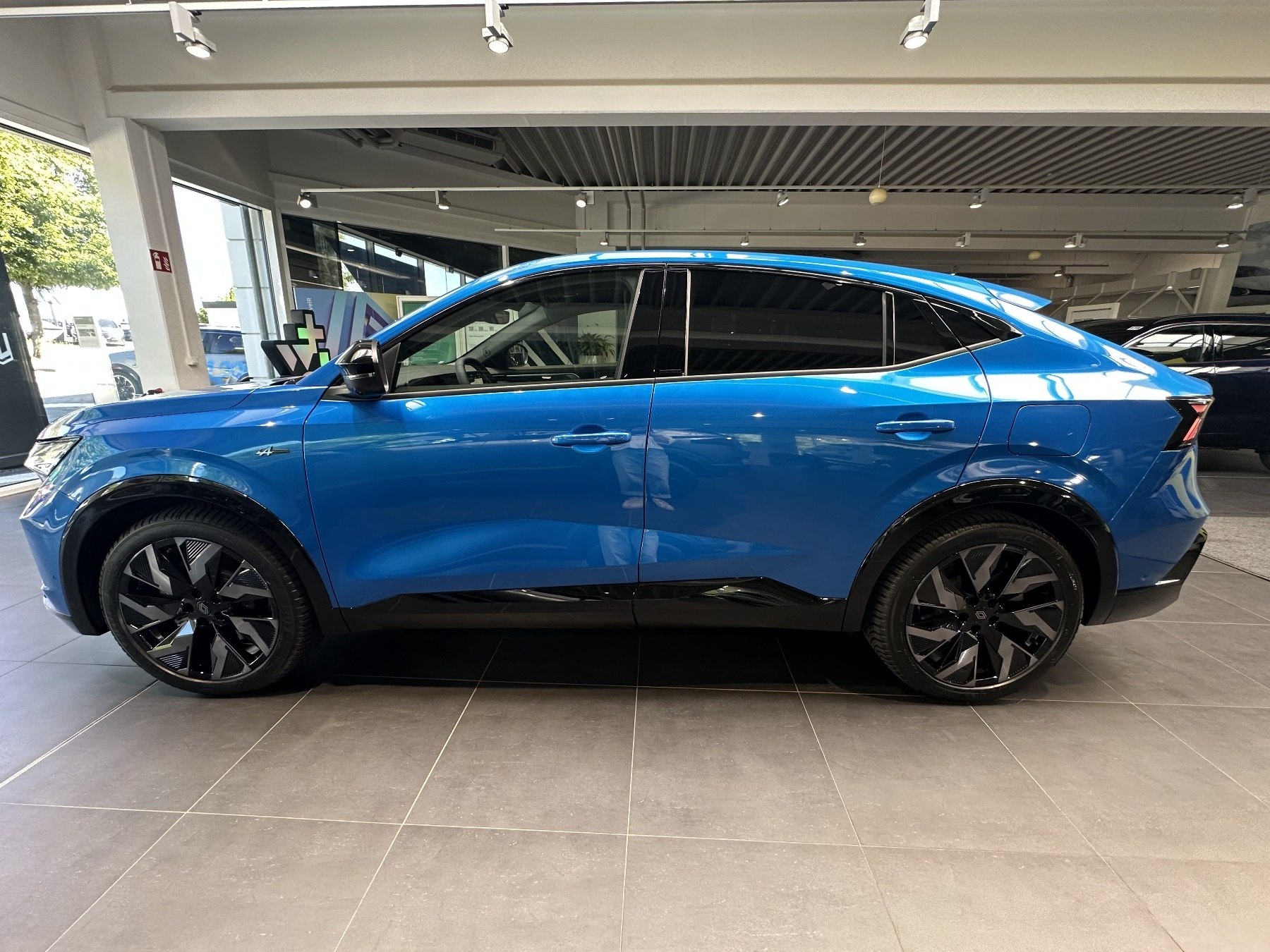 Bild 21 - Rafale Hybrid 4x4 300PS Esprit Alpine