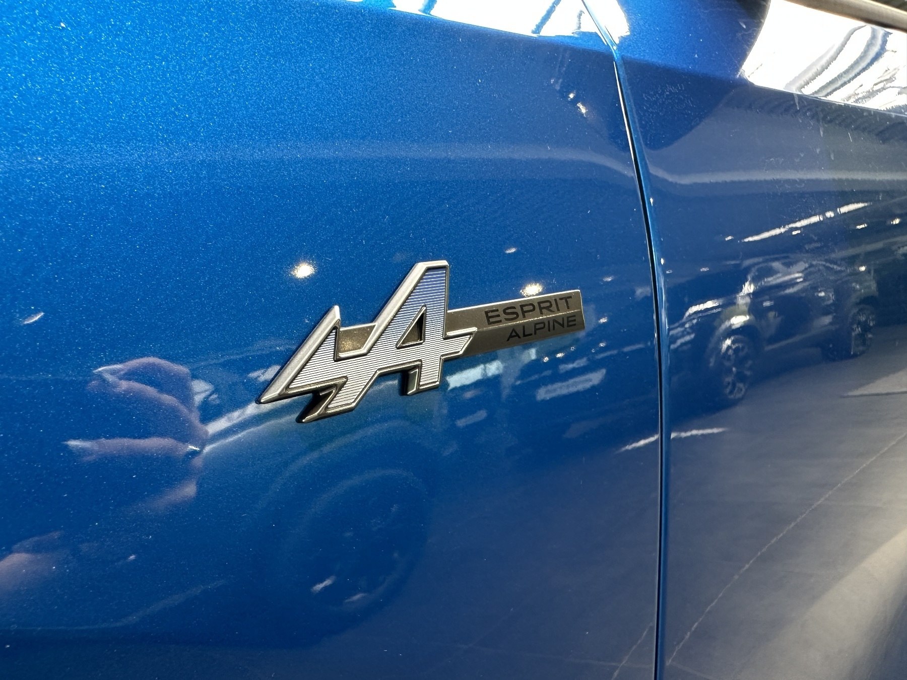 Bild 22 - Rafale Hybrid 4x4 300PS Esprit Alpine