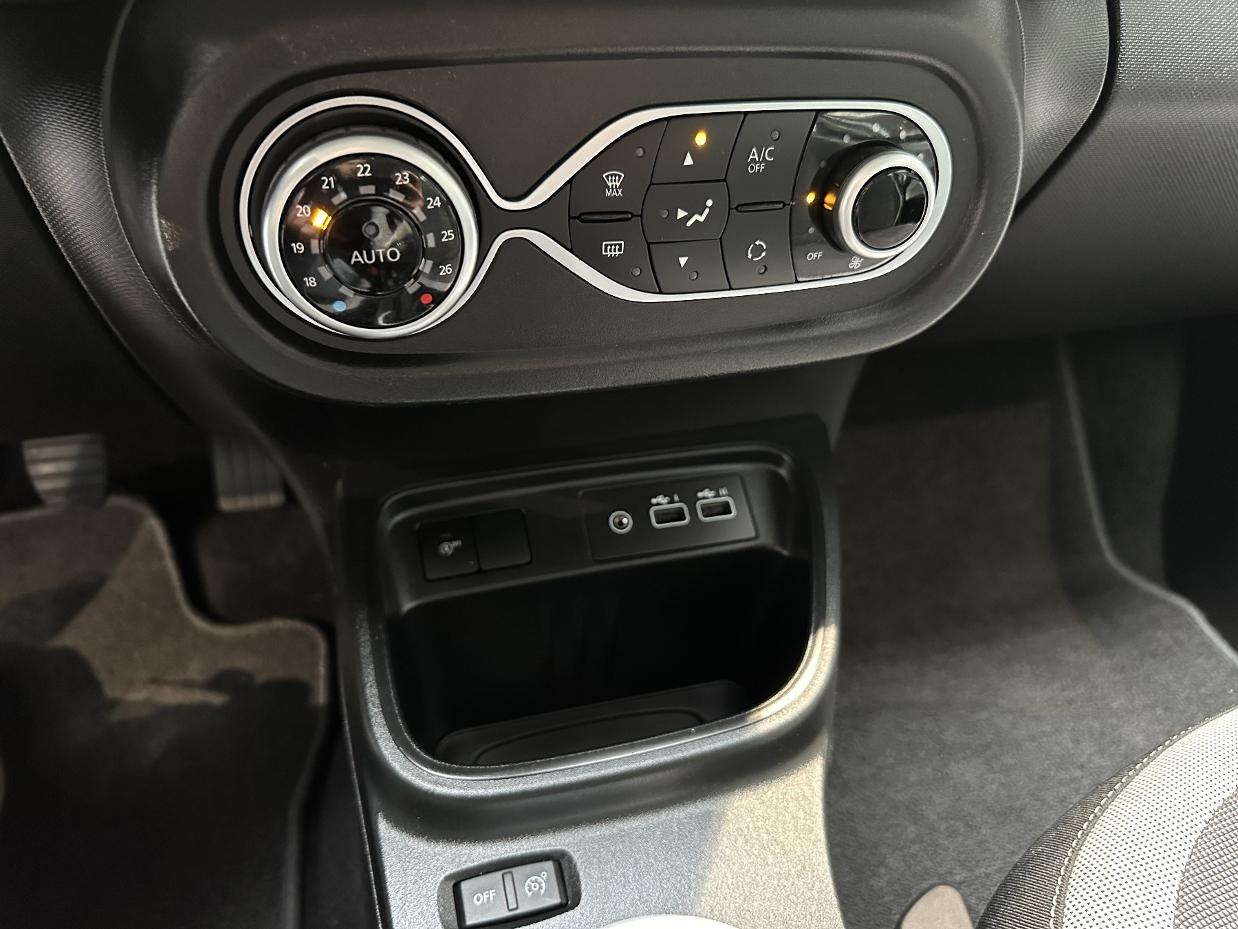 Bild 40 - IONIQ Hybrid 1.6 GDI Prime