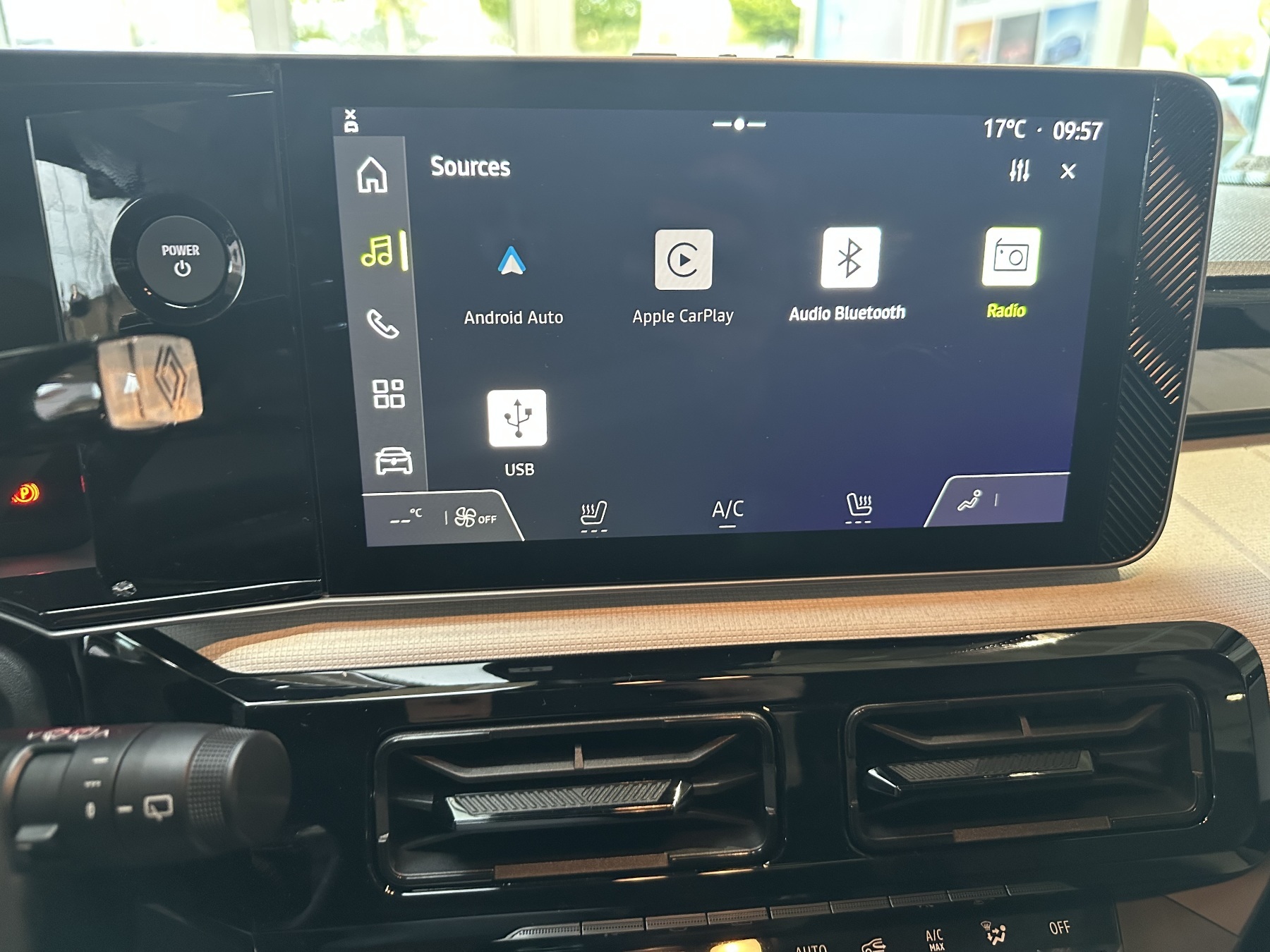 Bild 38 - R 5 elektrisch Evolution 120 Urban Range E-Tech
