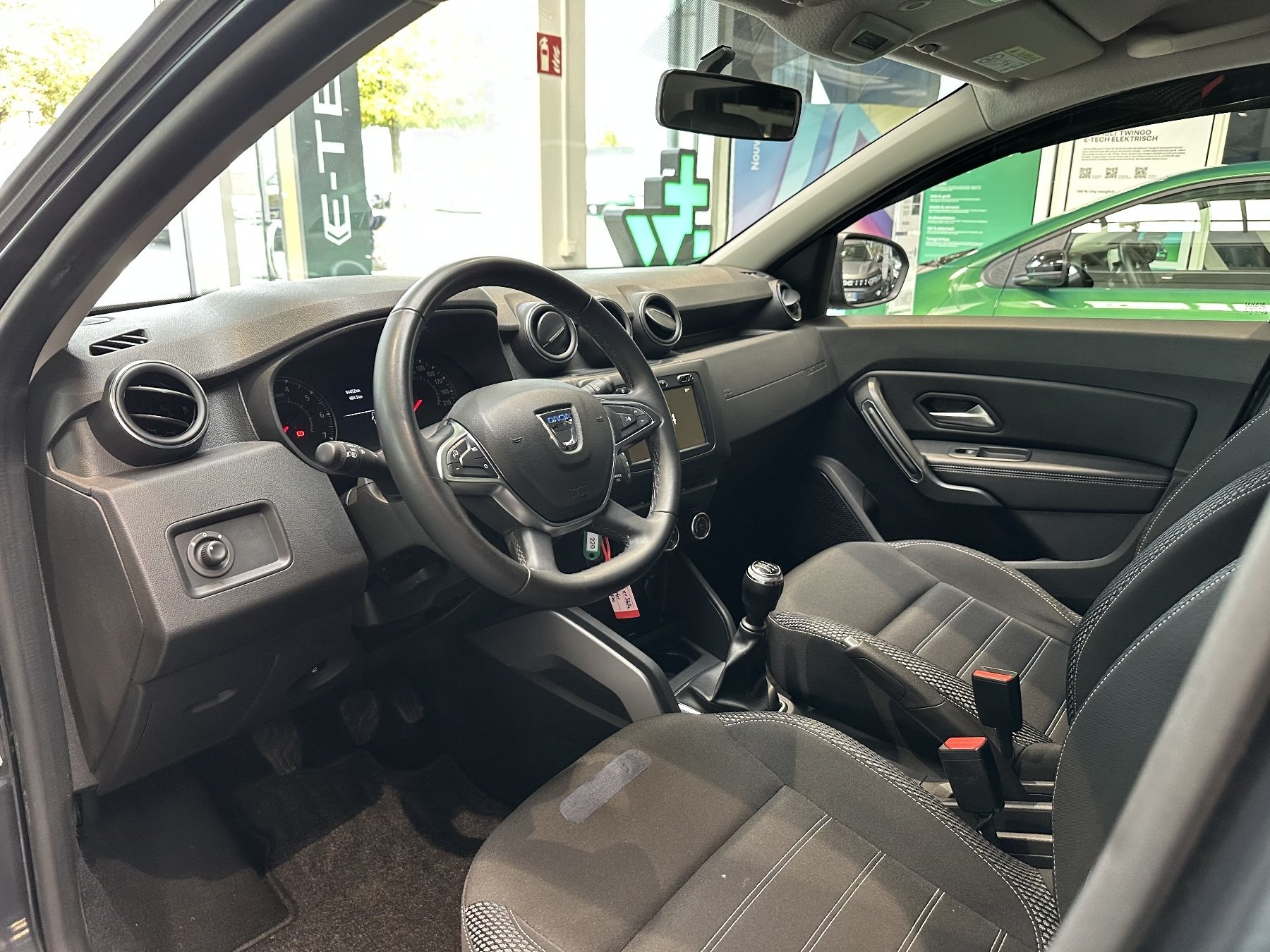 Bild 30 - Duster Prestige SCe 115 2WD