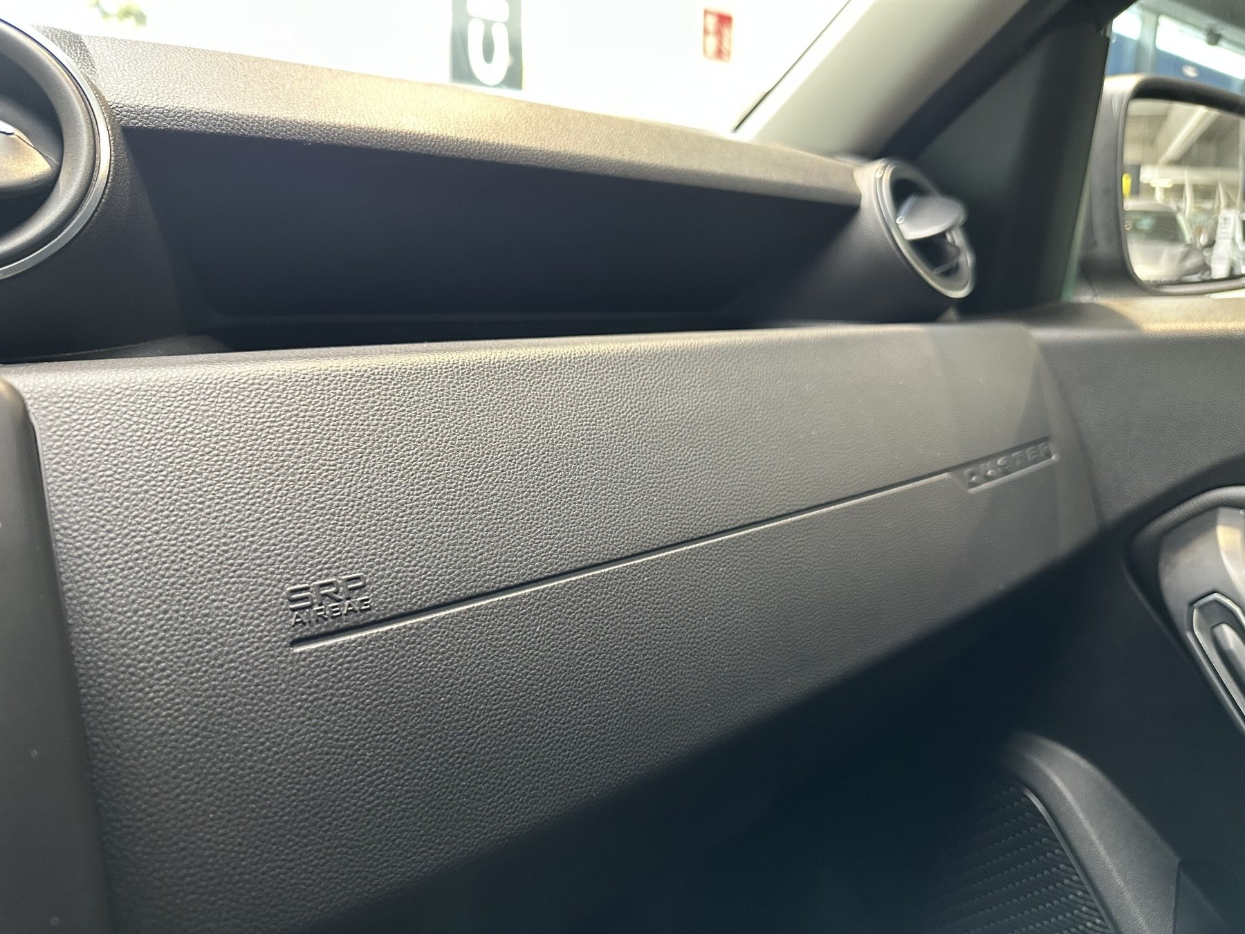 Bild 46 - Duster Prestige SCe 115 2WD