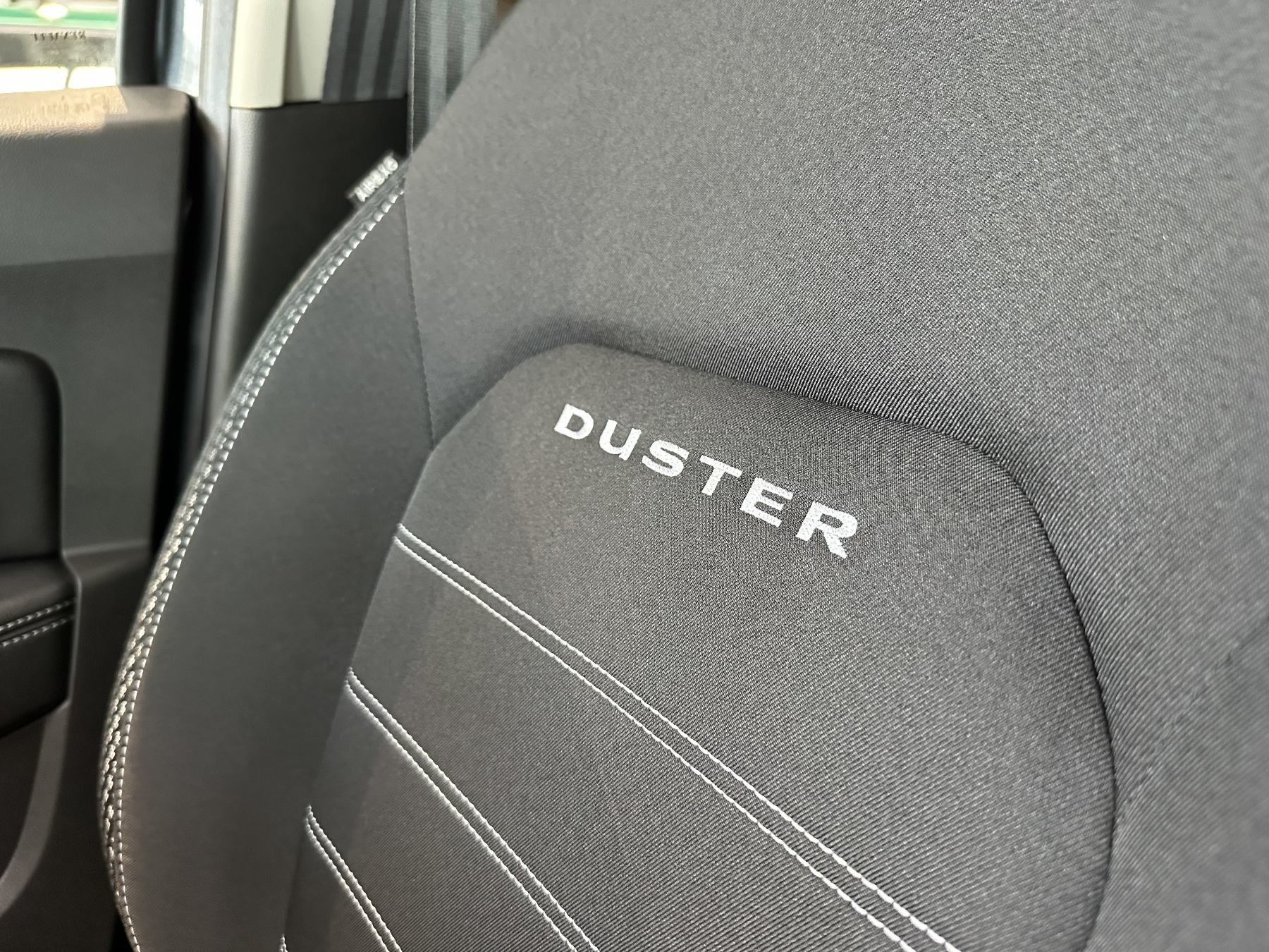 Bild 49 - Duster Prestige SCe 115 2WD