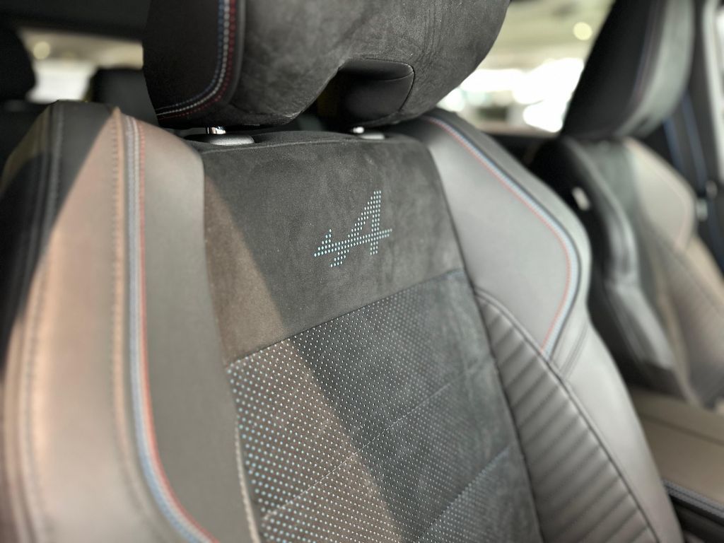 Bild 14 - Rafale Esprit Alpine Full Hybrid 200 PS