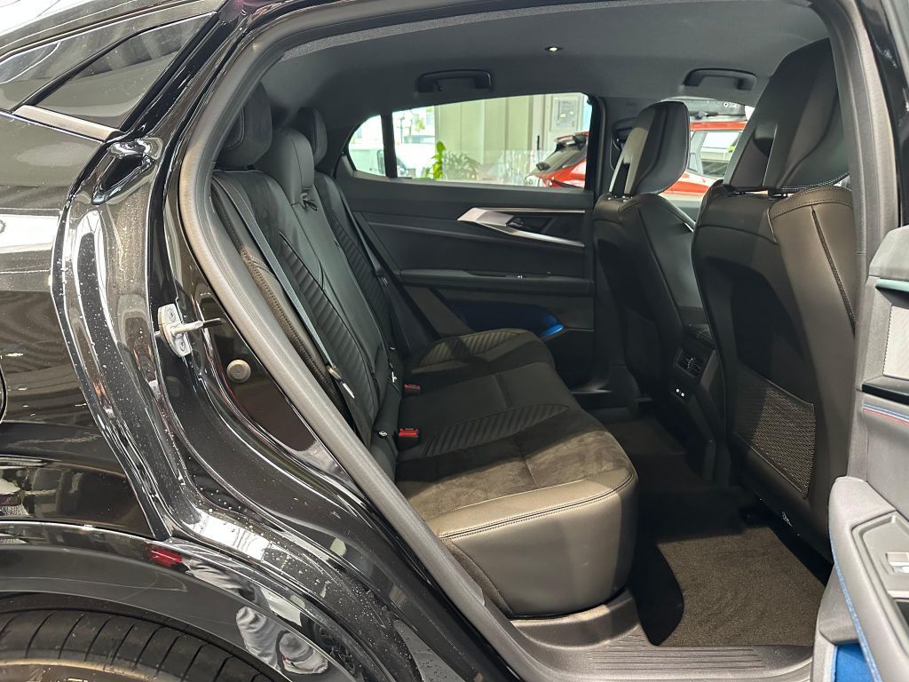 Bild 15 - Rafale Esprit Alpine Full Hybrid 200 PS
