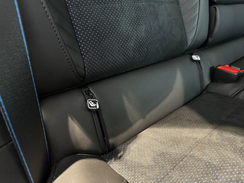 Bild 17 - Rafale Esprit Alpine Full Hybrid 200 PS
