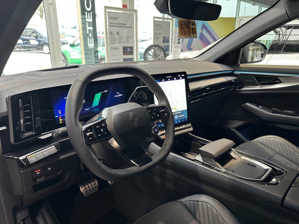 Bild 37 - Rafale Esprit Alpine Full Hybrid 200 PS
