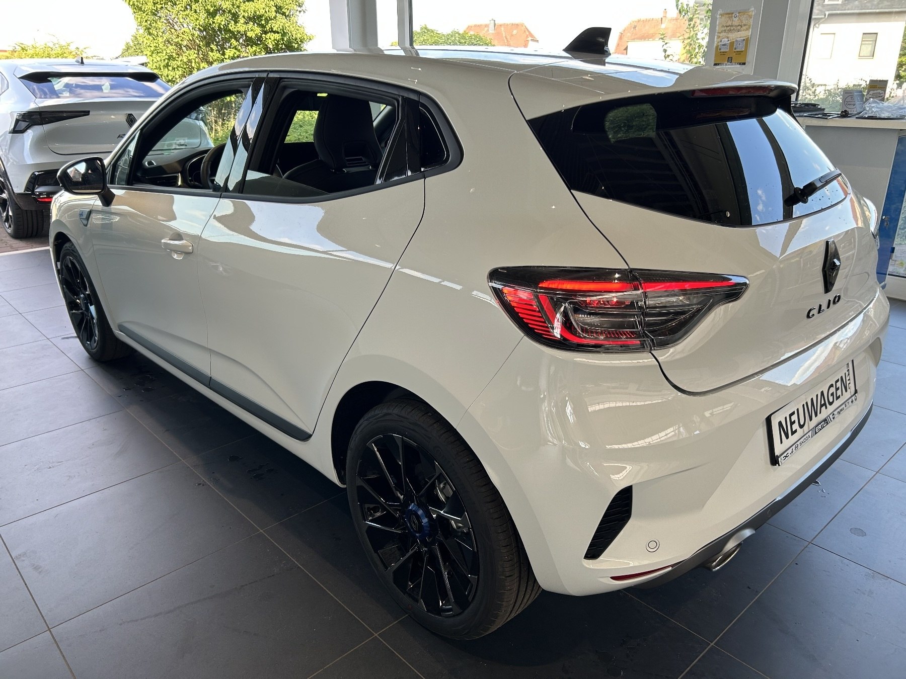 Bild 17 - Clio Esprit Alpine TCe 90