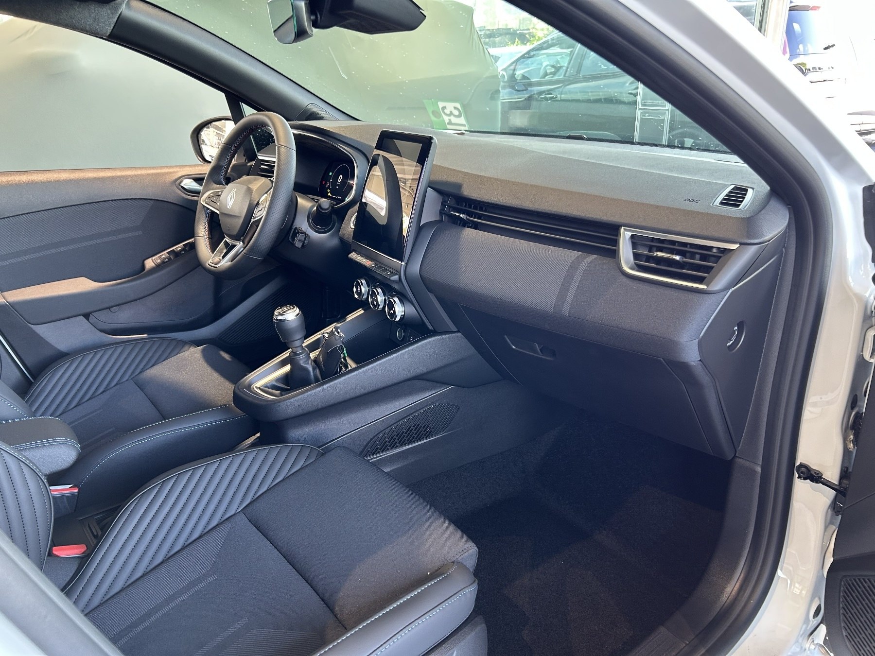 Bild 8 - Clio Esprit Alpine TCe 90