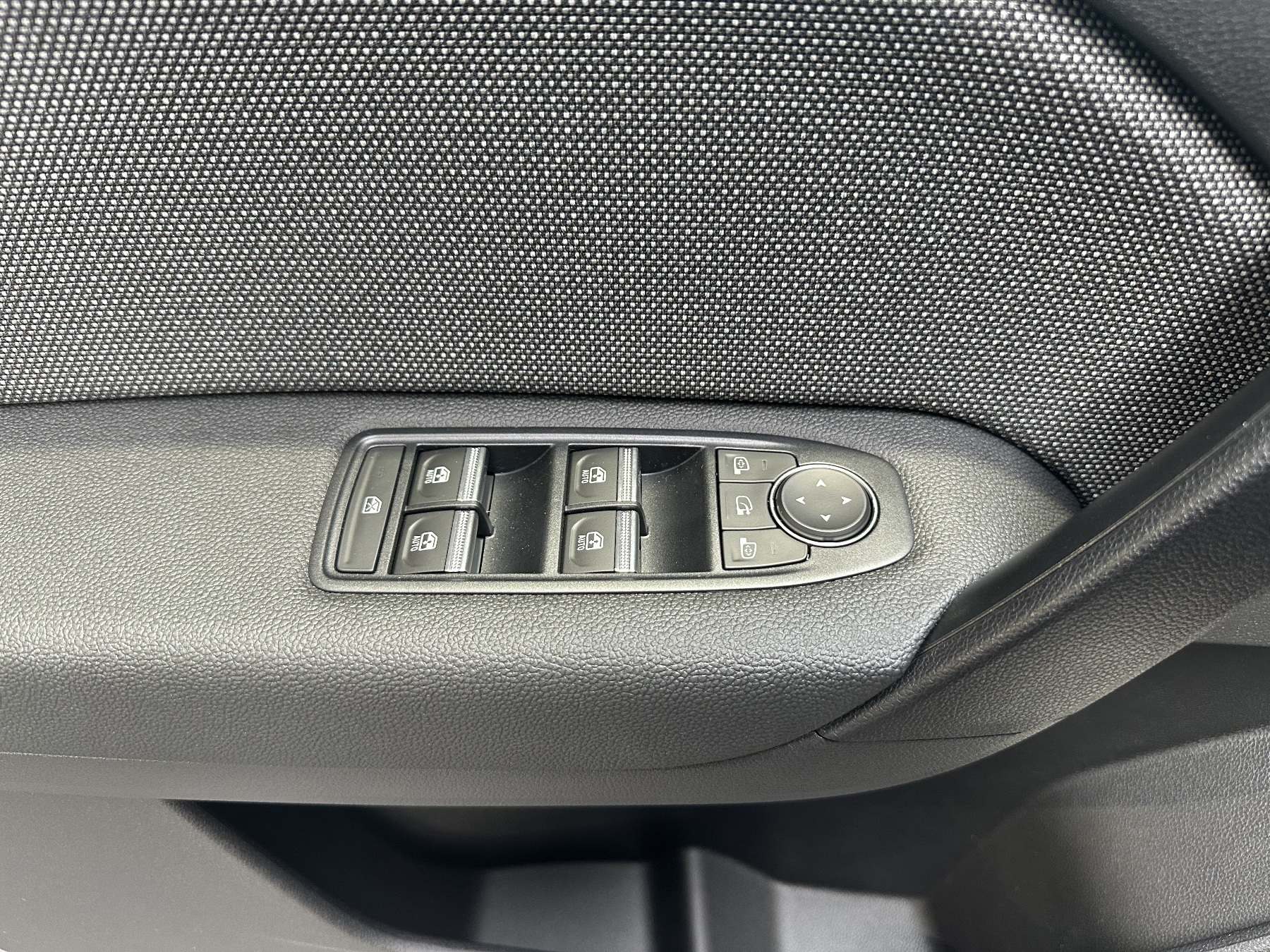 Bild 29 - Captur Techno TCe 90 PS