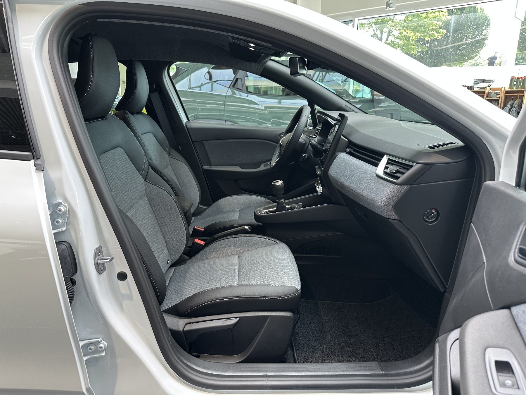 Bild 10 - Clio Techno TCe 90