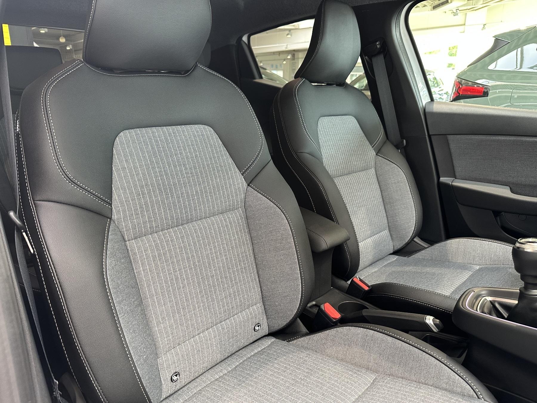 Bild 13 - Clio Techno TCe 90