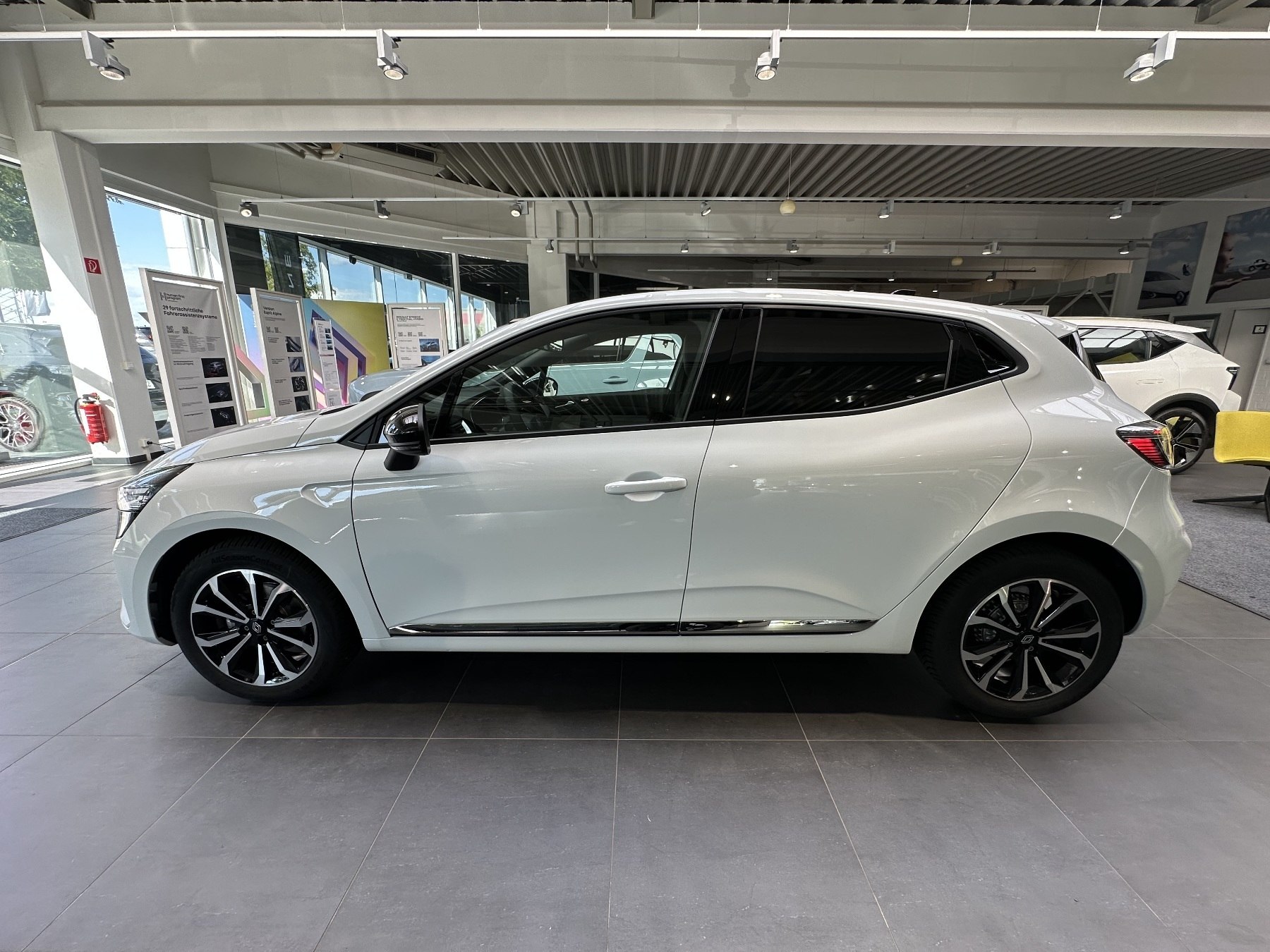 Bild 27 - Clio Techno TCe 90