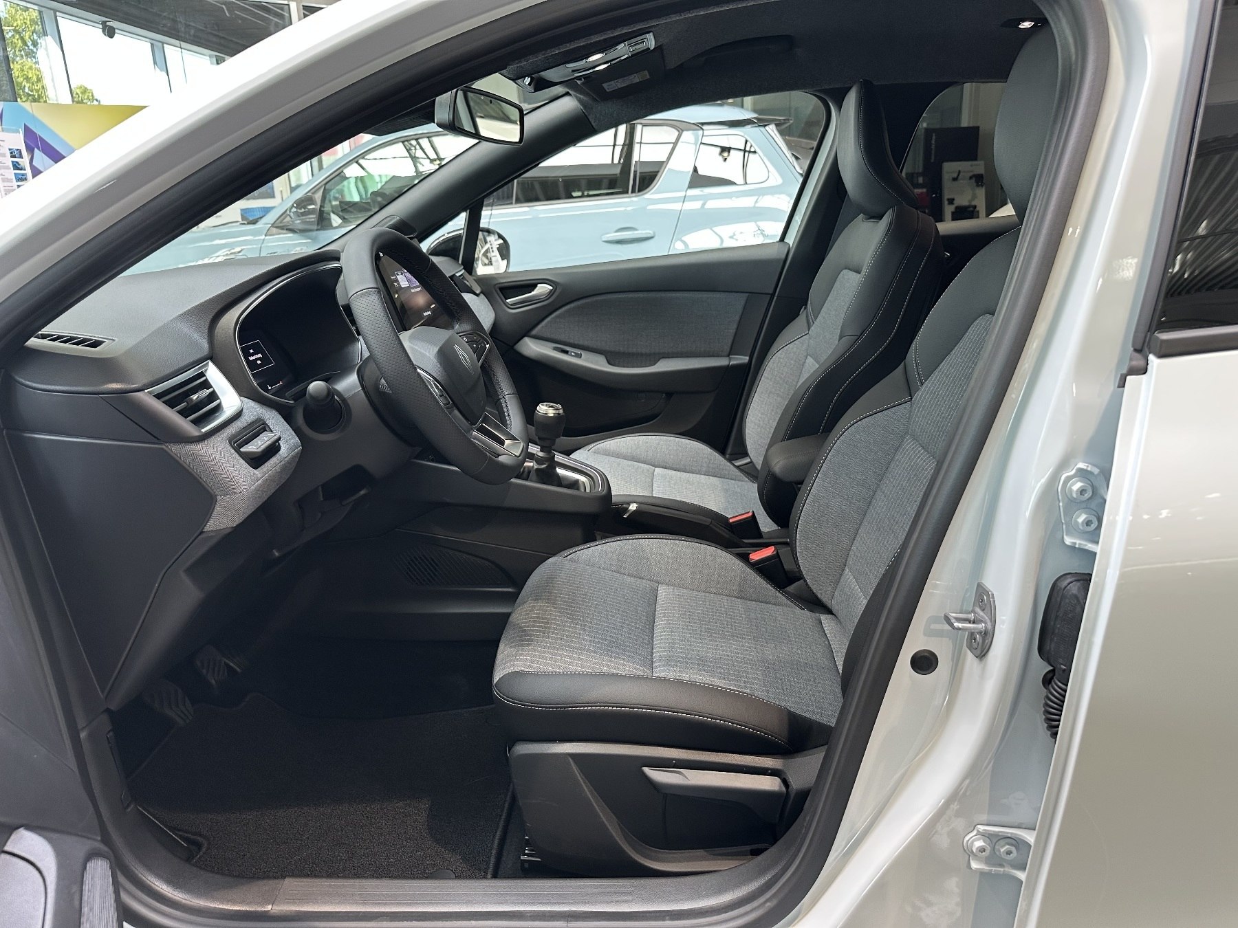 Bild 30 - Clio Techno TCe 90