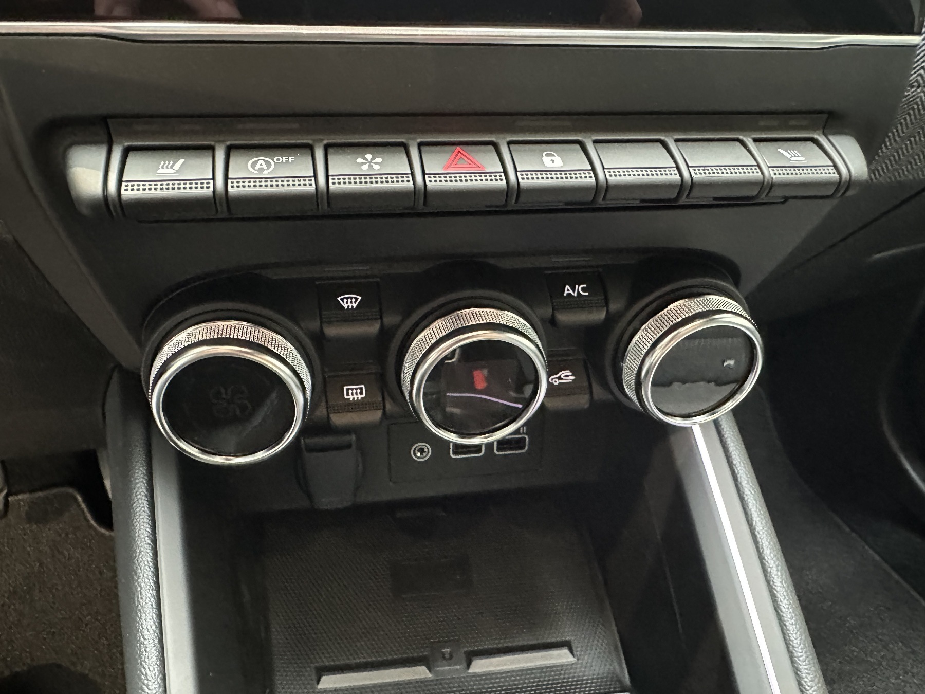 Bild 44 - Clio Techno TCe 90
