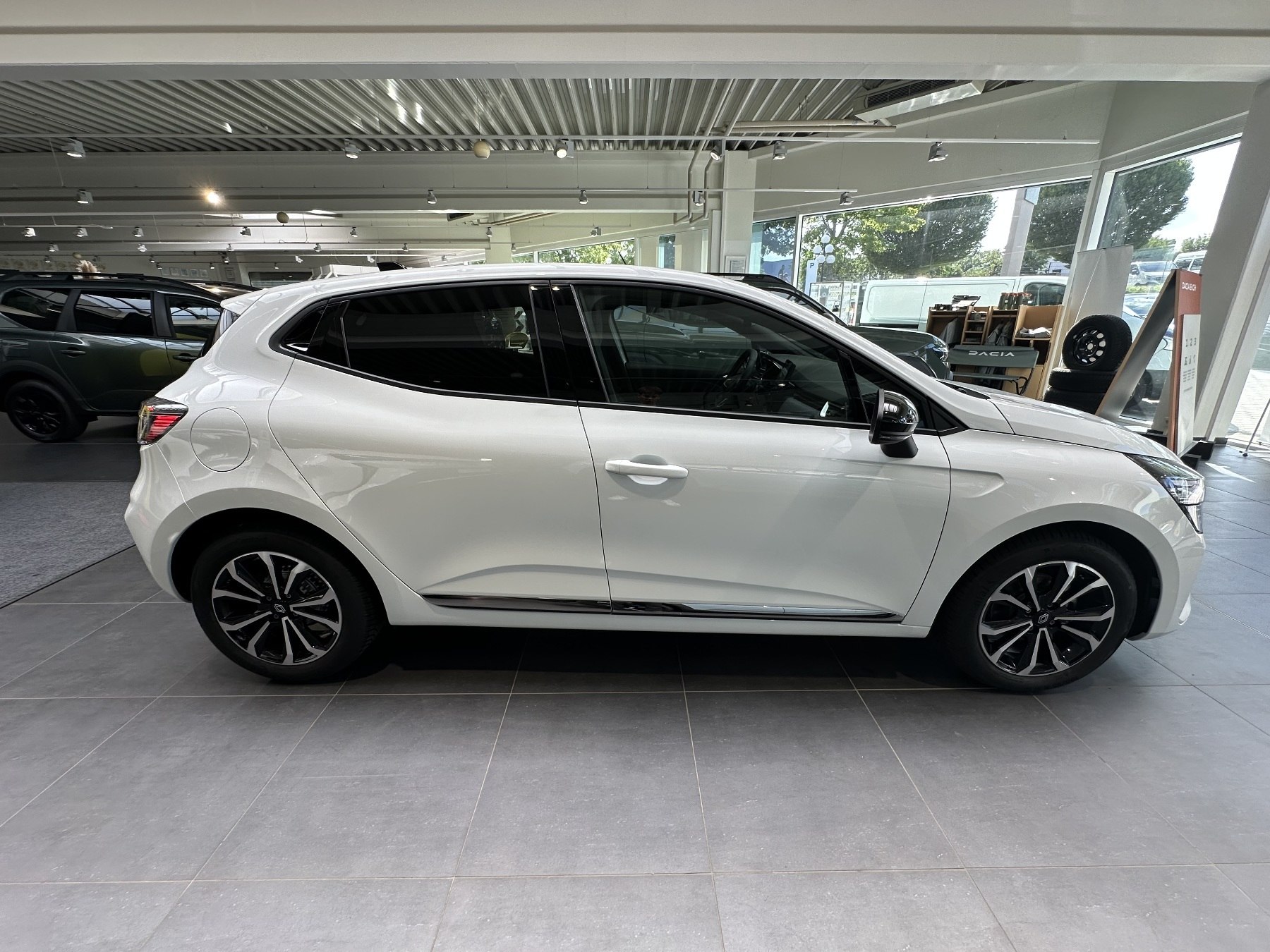 Bild 9 - Clio Techno TCe 90