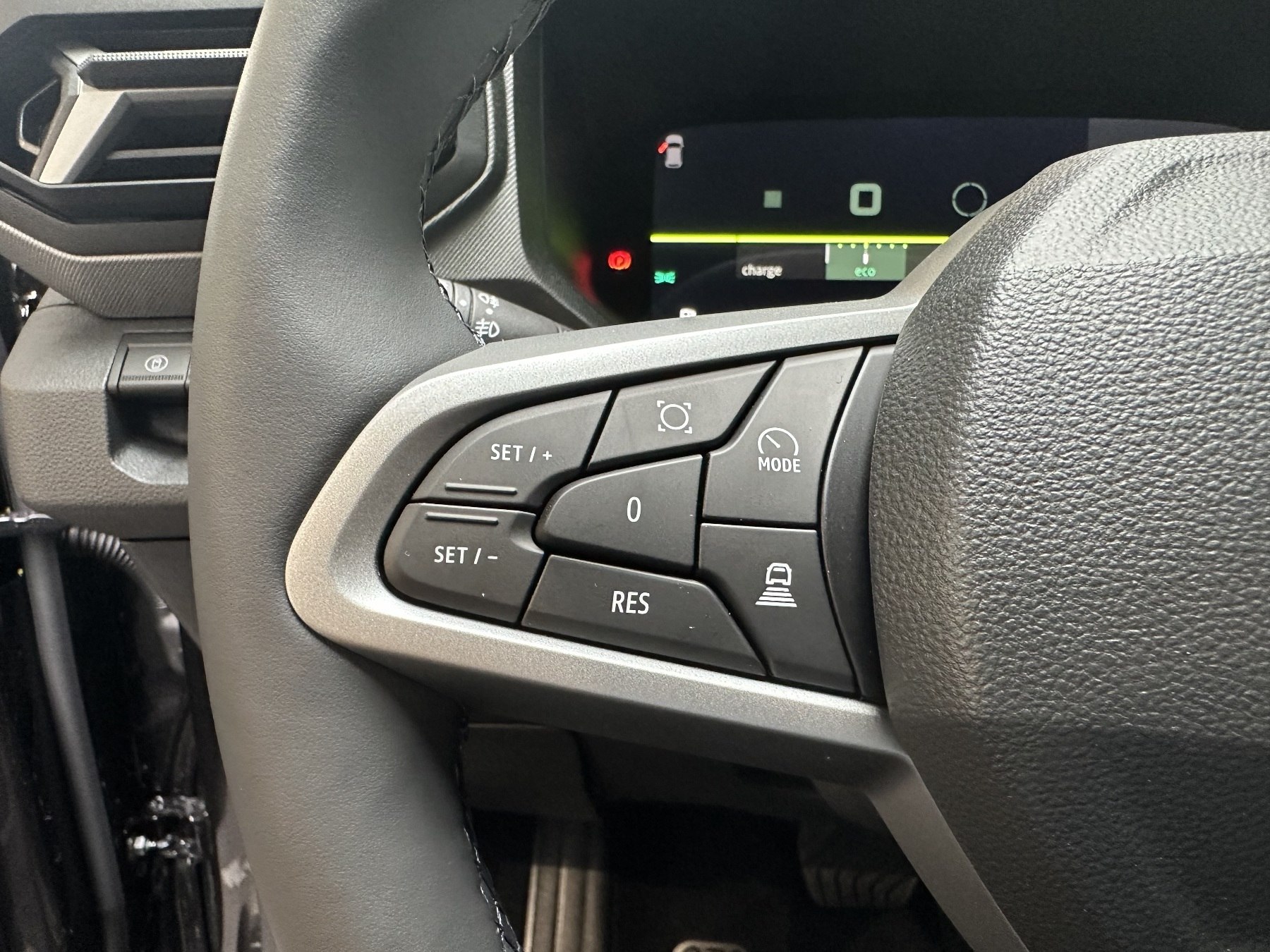 Bild 36 - Bigster Journey HYBRID 155