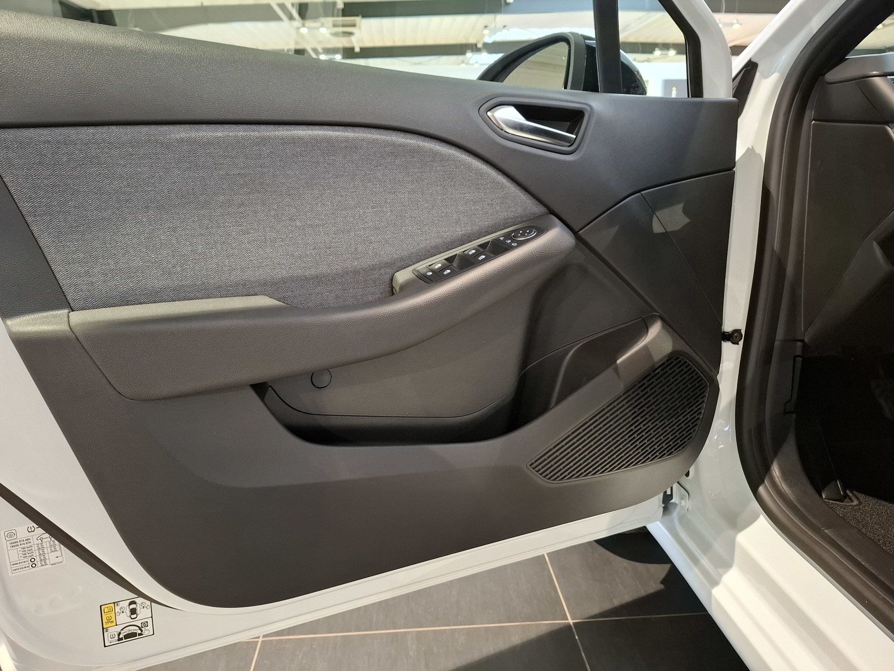 Bild 30 - Clio Techno TCe 90