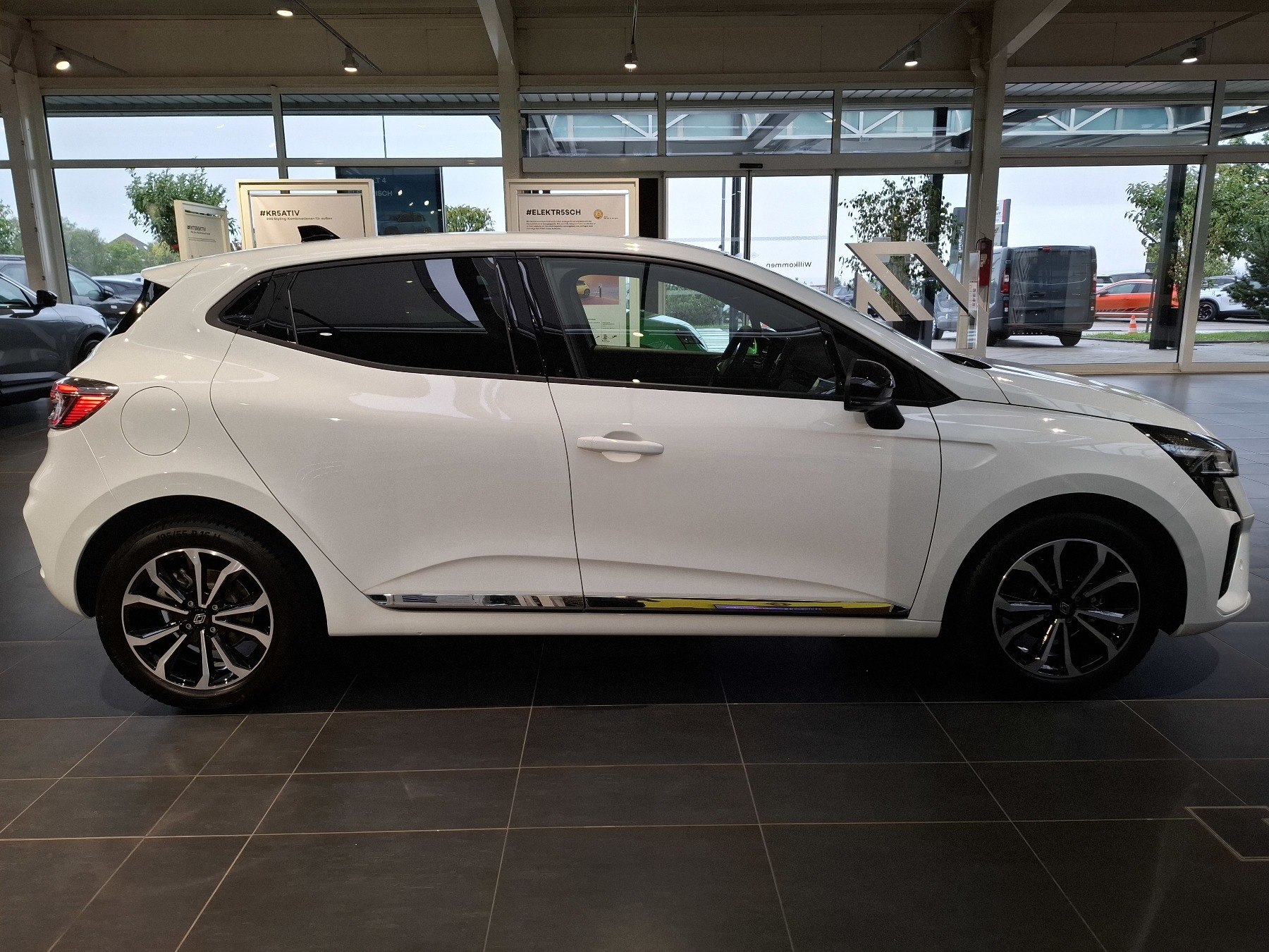 Bild 4 - Clio Techno TCe 90