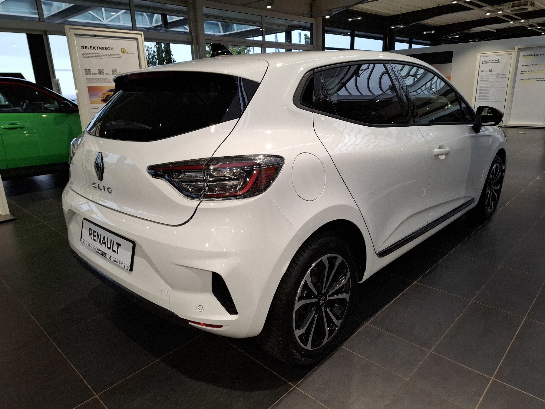 Bild 5 - Clio Techno TCe 90