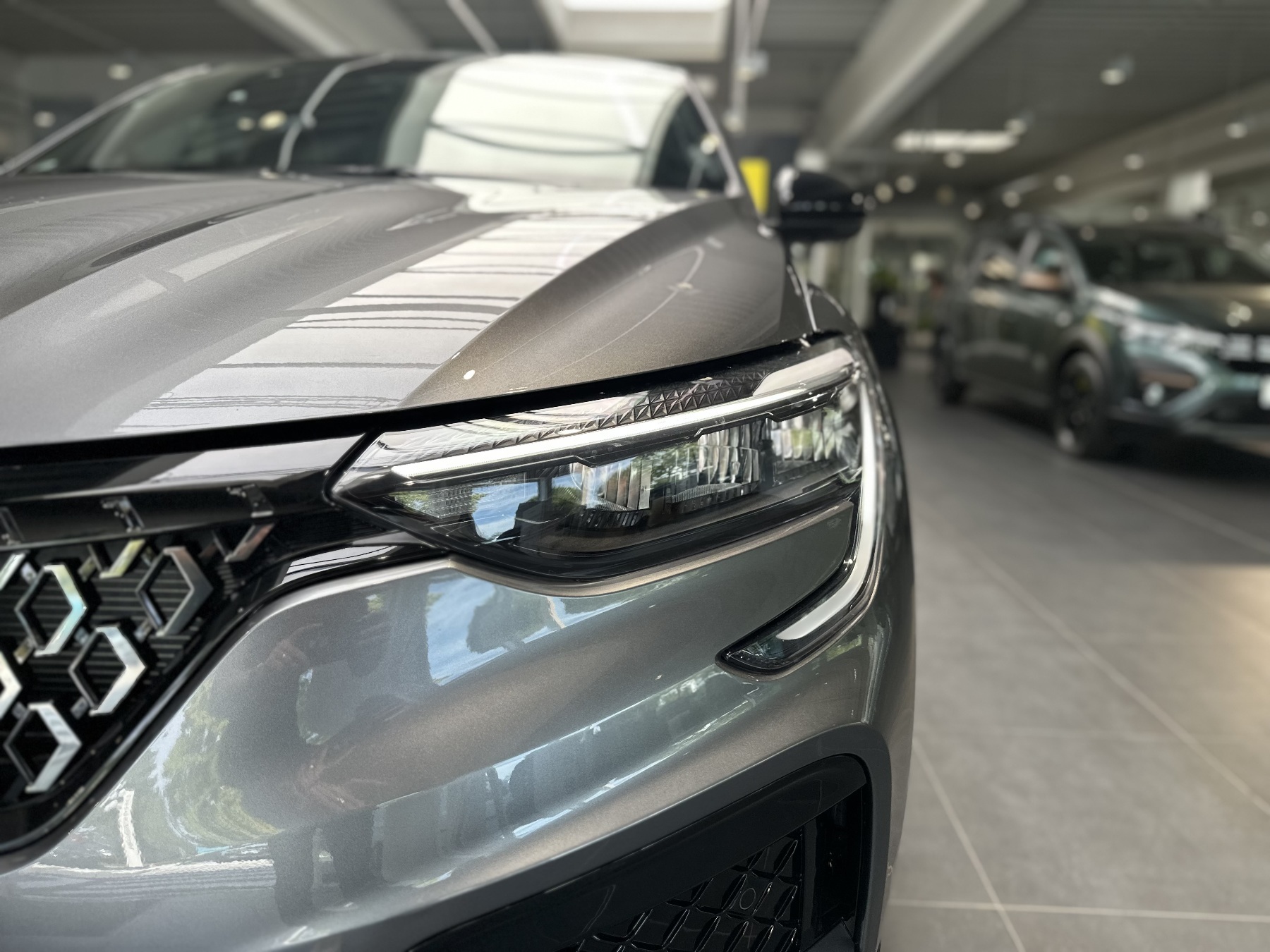 Bild 3 - Arkana Esprit Alpine E-Tech Full Hybrid 145PS
