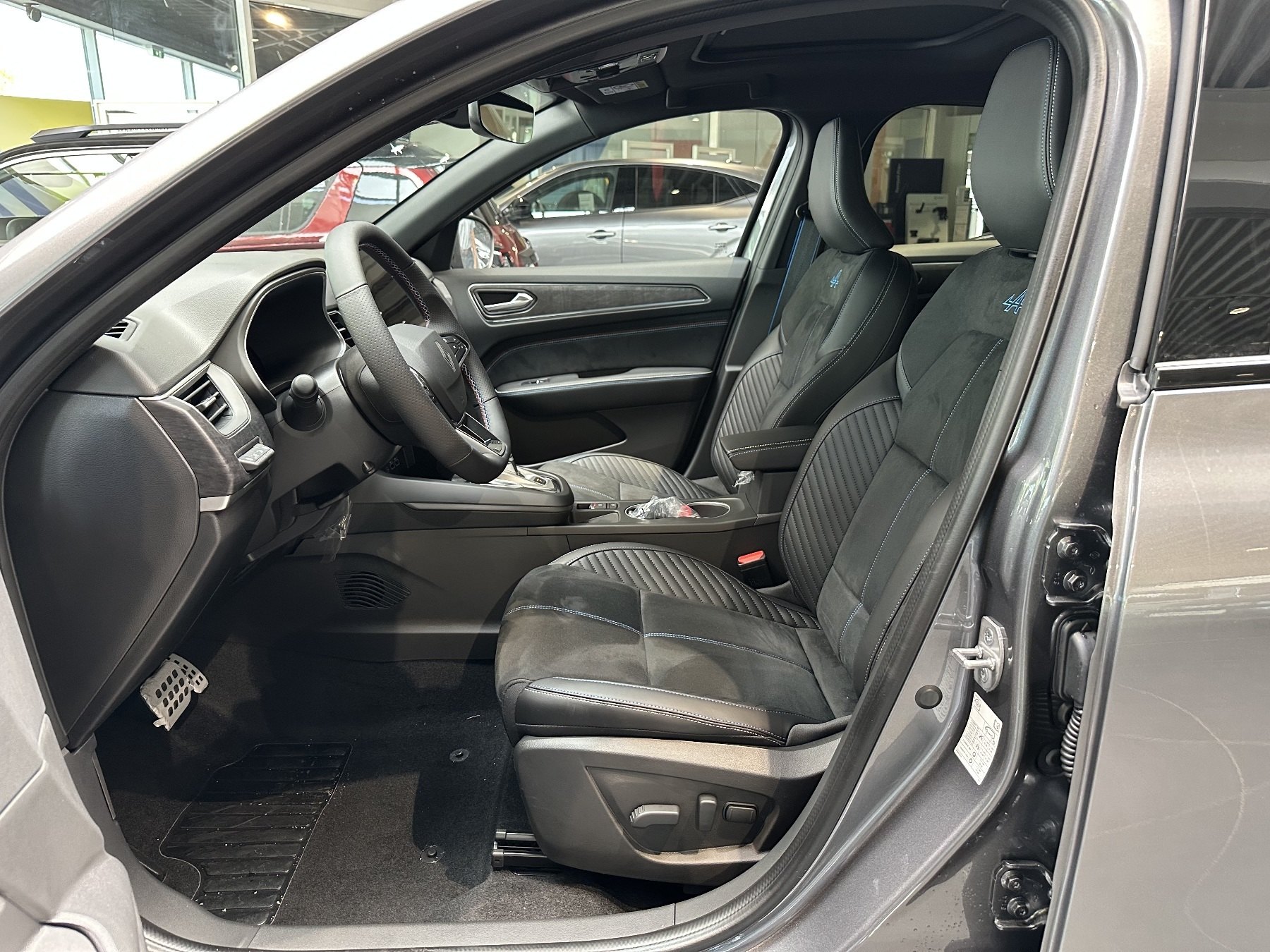 Bild 34 - Arkana Esprit Alpine E-Tech Full Hybrid 145PS