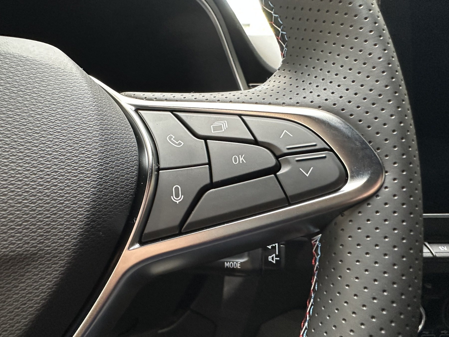 Bild 41 - Arkana Esprit Alpine E-Tech Full Hybrid 145PS