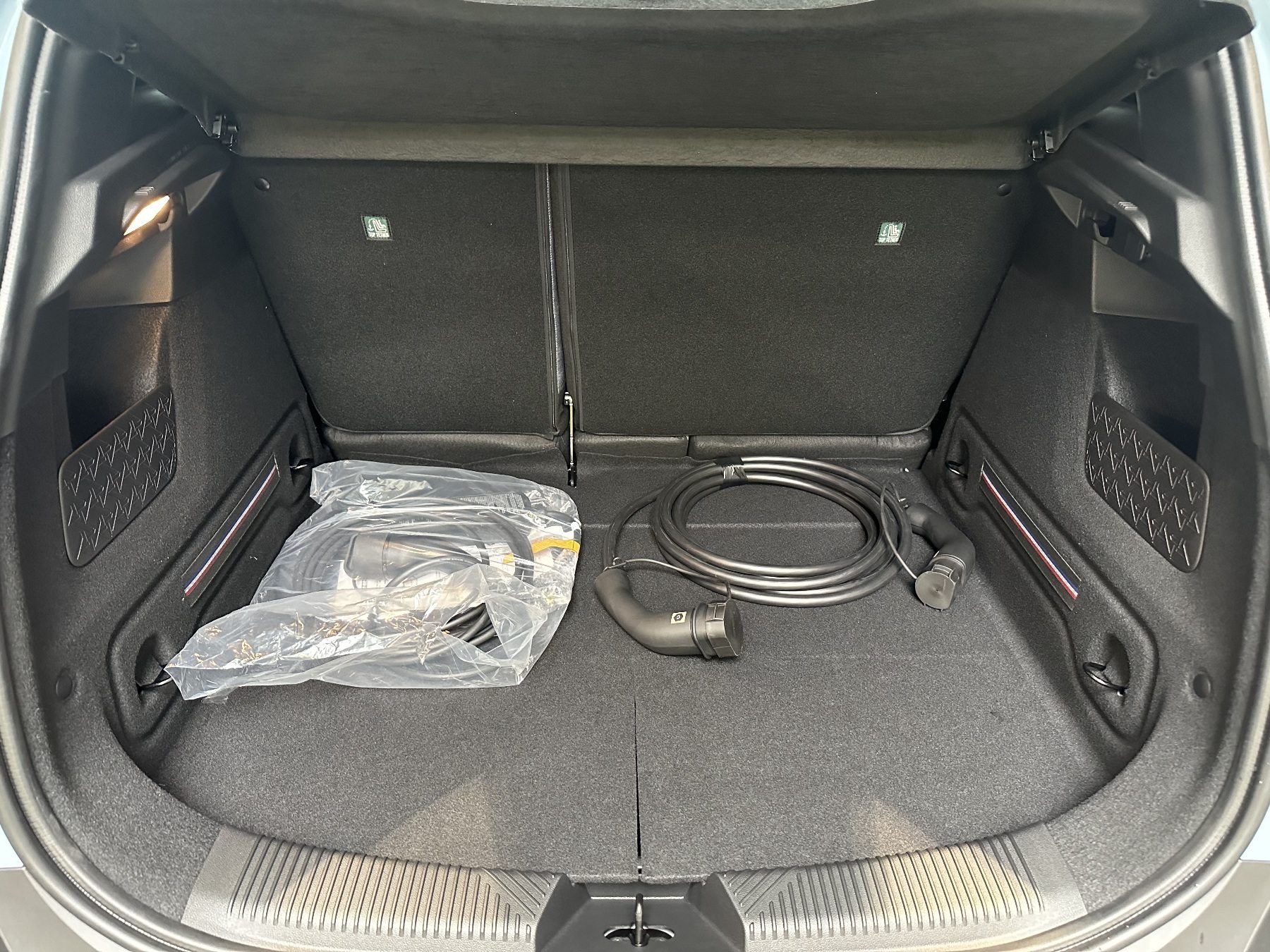 Bild 14 - R 4 Techno 150 PS Comfort Range E-Tech!