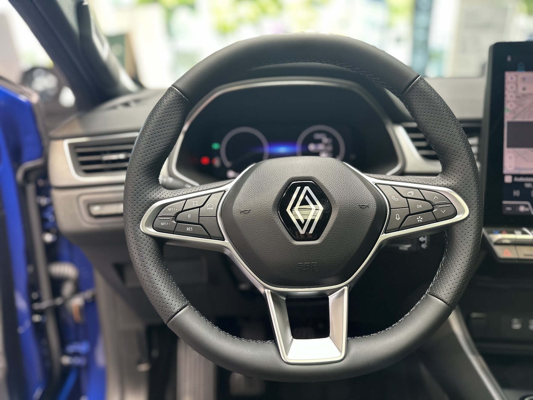 Bild 34 - Captur Techno Mild Hybrid 140