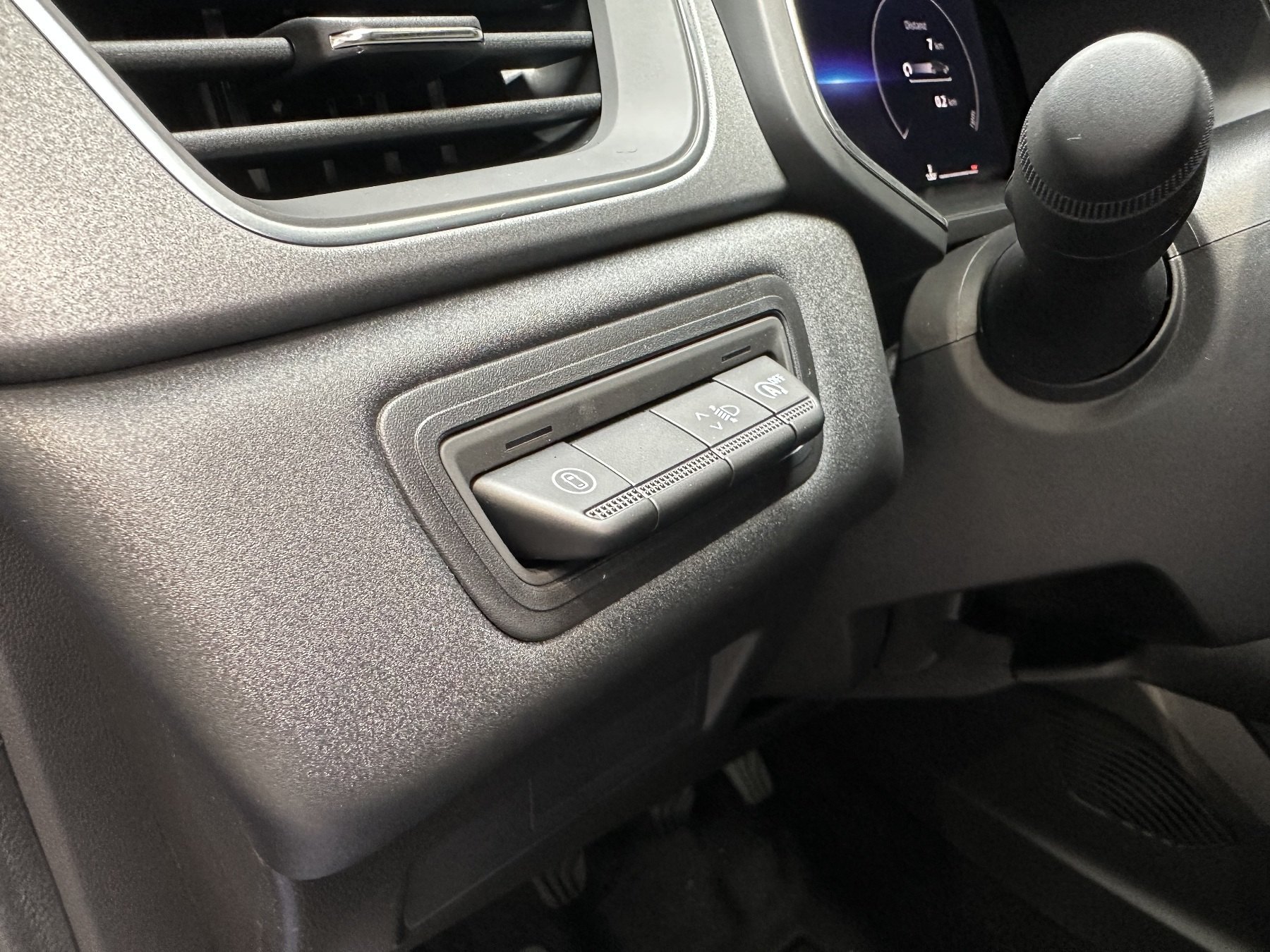 Bild 35 - Captur Techno Mild Hybrid 140