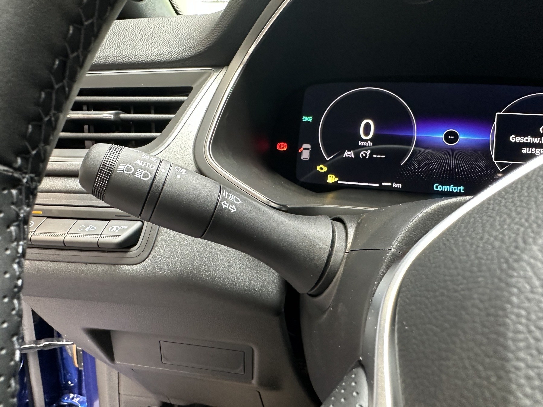 Bild 38 - Captur Techno Mild Hybrid 140