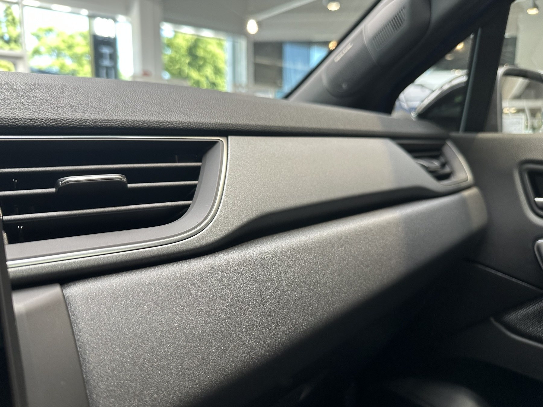 Bild 50 - Captur Techno Mild Hybrid 140