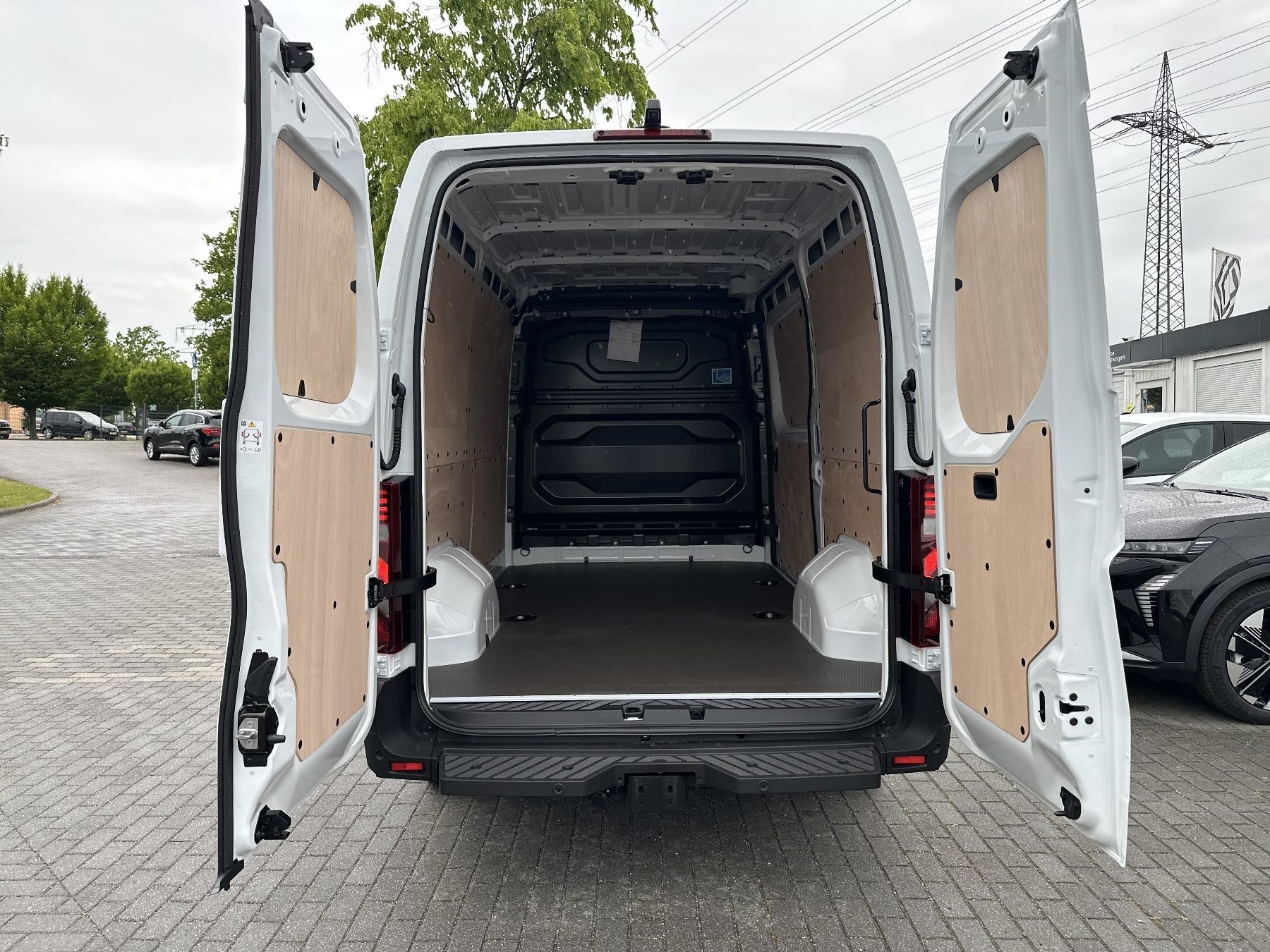 Bild 24 - Master L2H2 Extra 3,5t dCi 130 PS