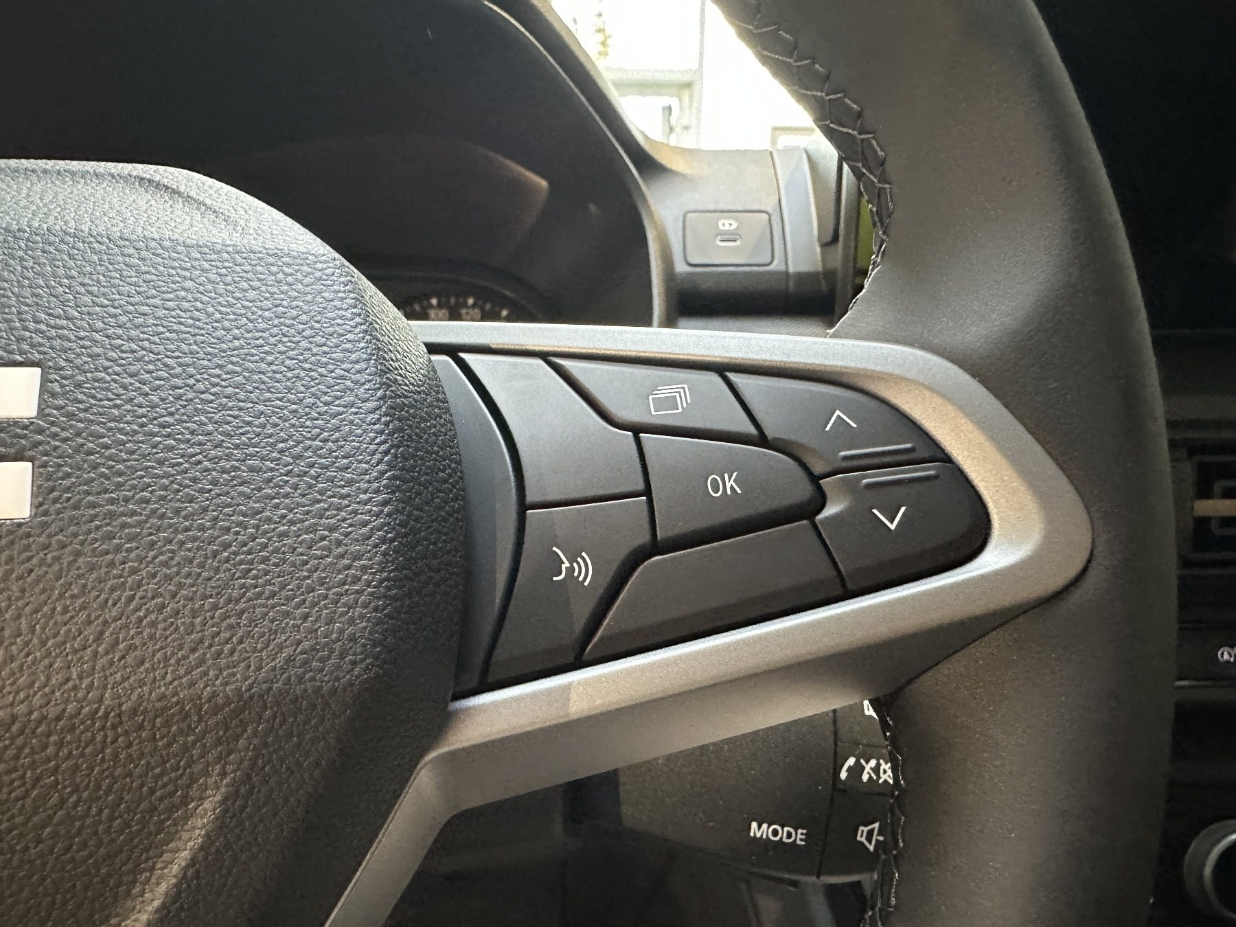 Bild 37 - Sandero Stepway TCe 110PS Extreme