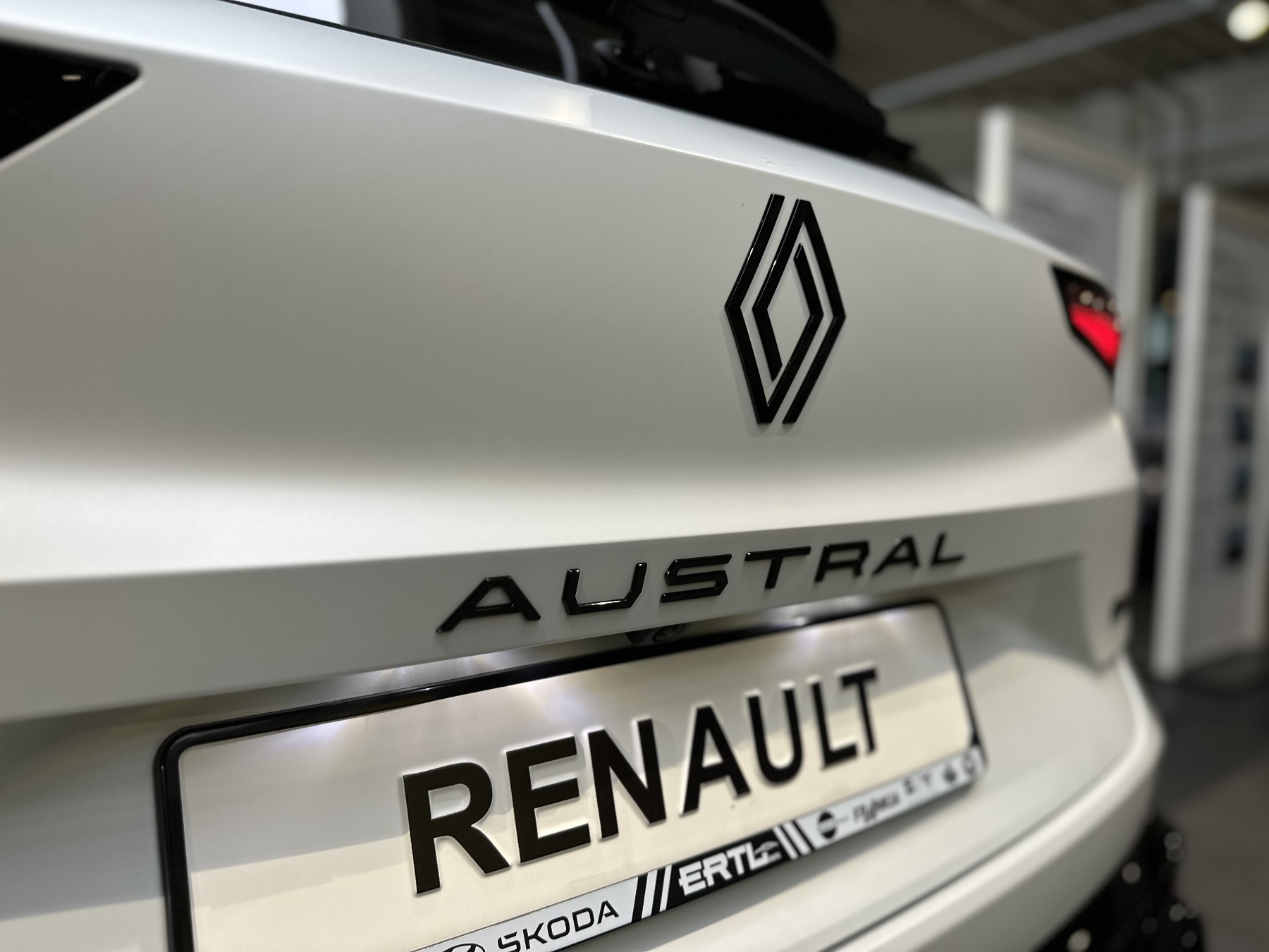 Bild 12 - Austral Esprit Alpine Full Hybrid E-Tech 200PS
