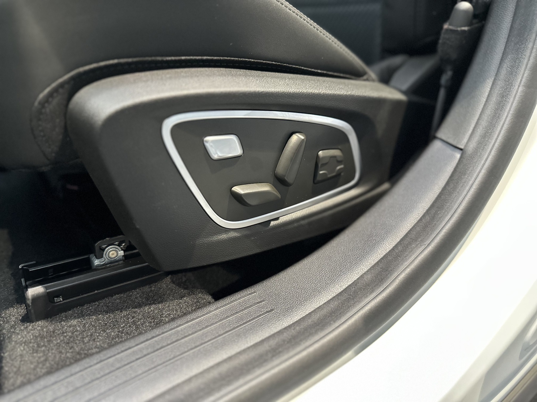 Bild 29 - Austral Esprit Alpine Full Hybrid E-Tech 200PS