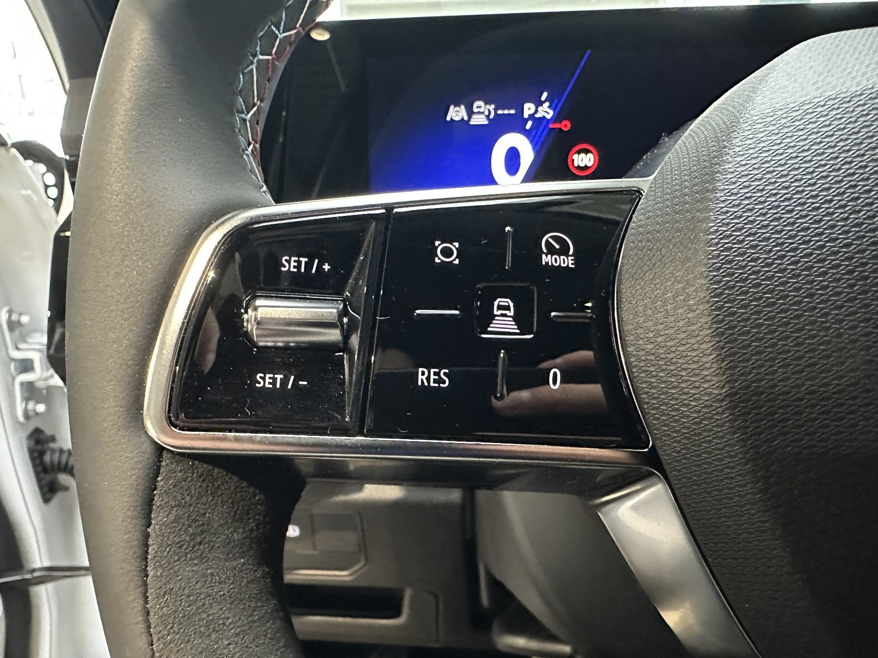 Bild 33 - Austral Esprit Alpine Full Hybrid E-Tech 200PS