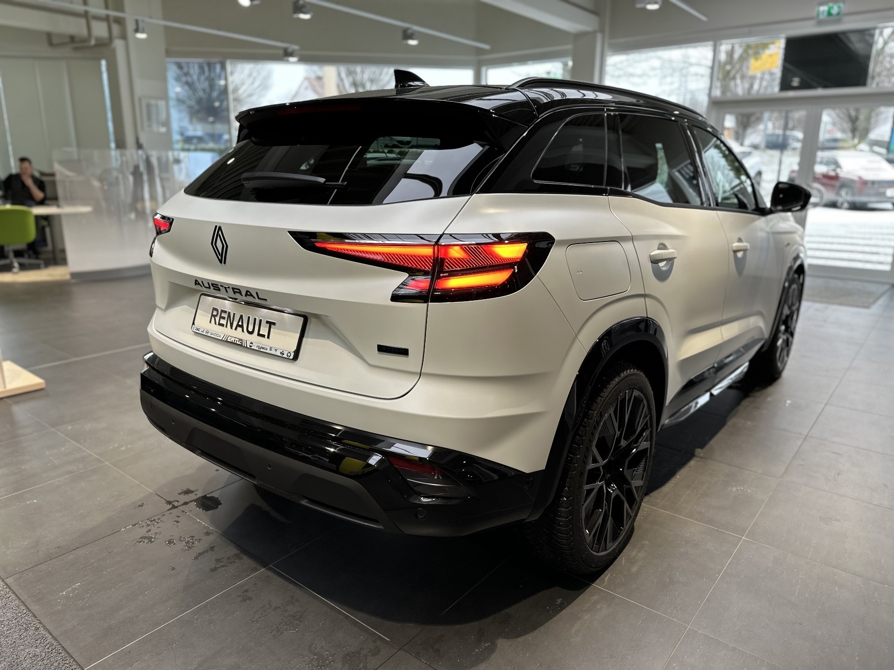 Bild 9 - Austral Esprit Alpine Full Hybrid E-Tech 200PS