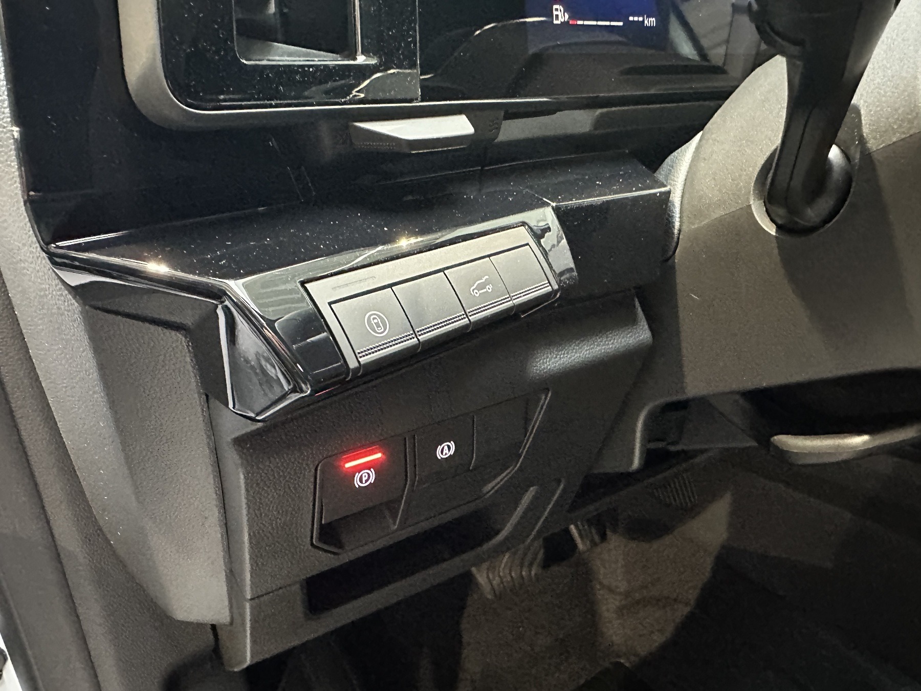 Bild 31 - Rafale Techno Full Hybrid 200 PS