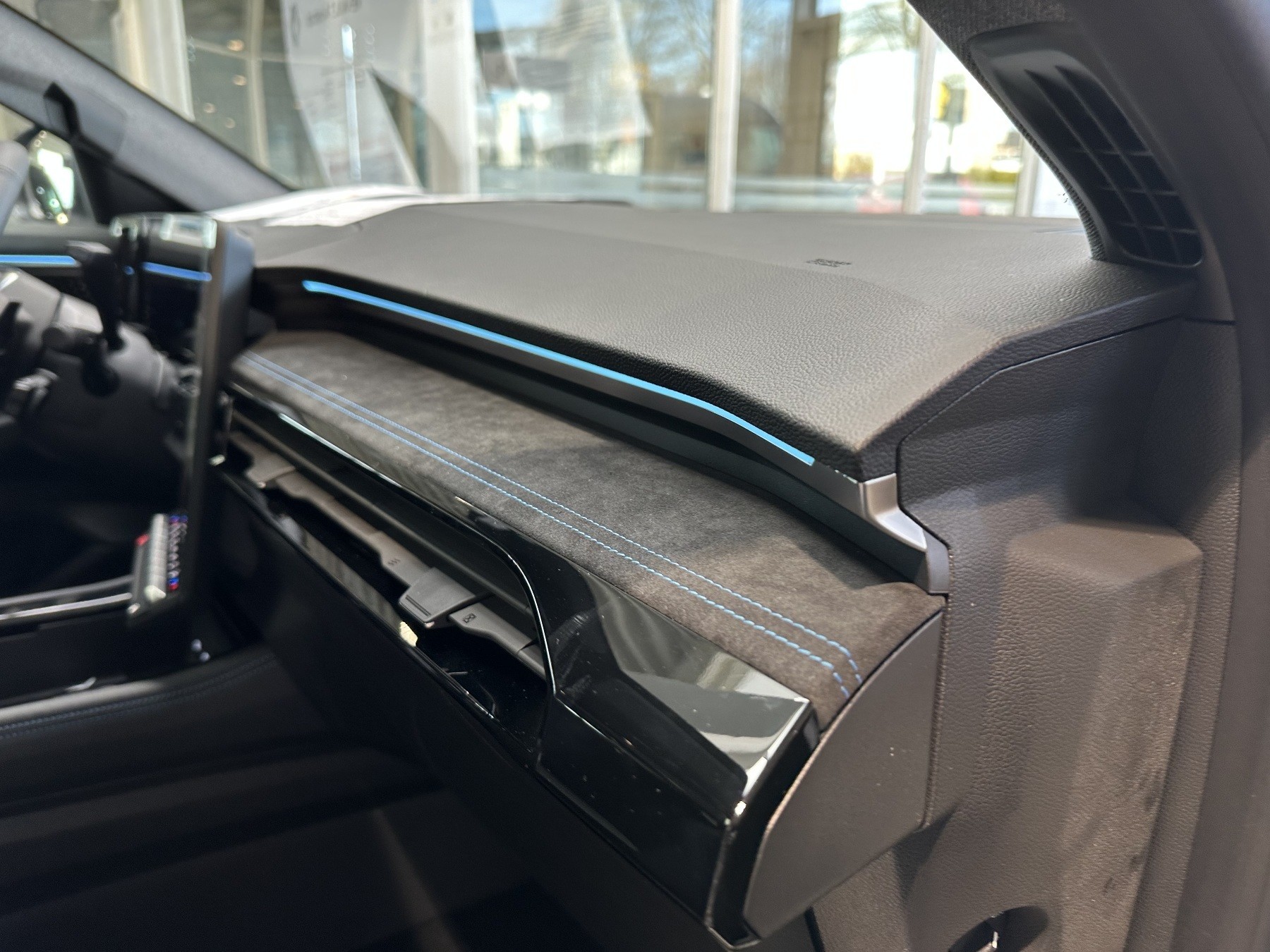 Bild 12 - Austral Esprit Alpine Full Hybrid 200PS