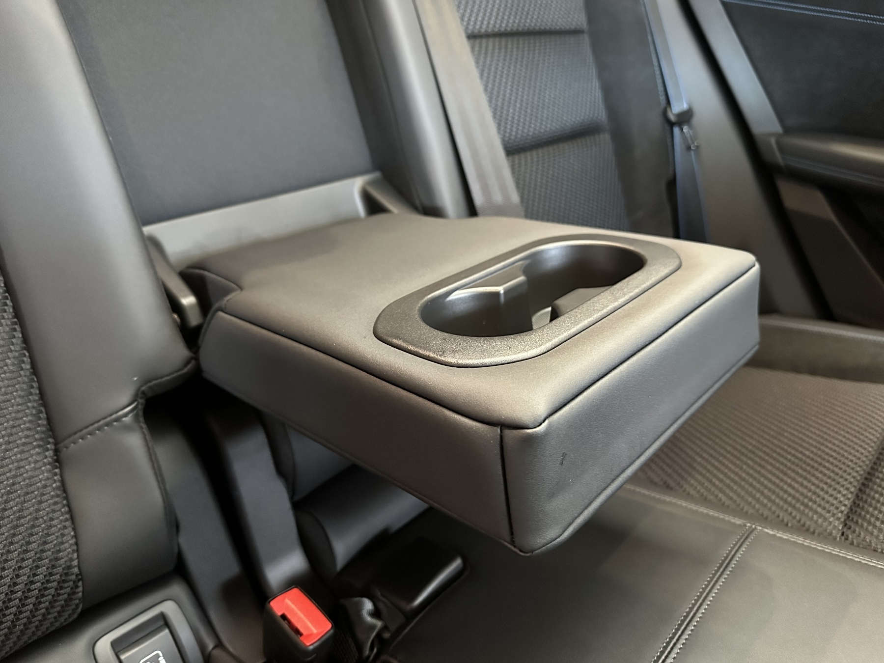 Bild 18 - Austral Esprit Alpine Full Hybrid 200PS