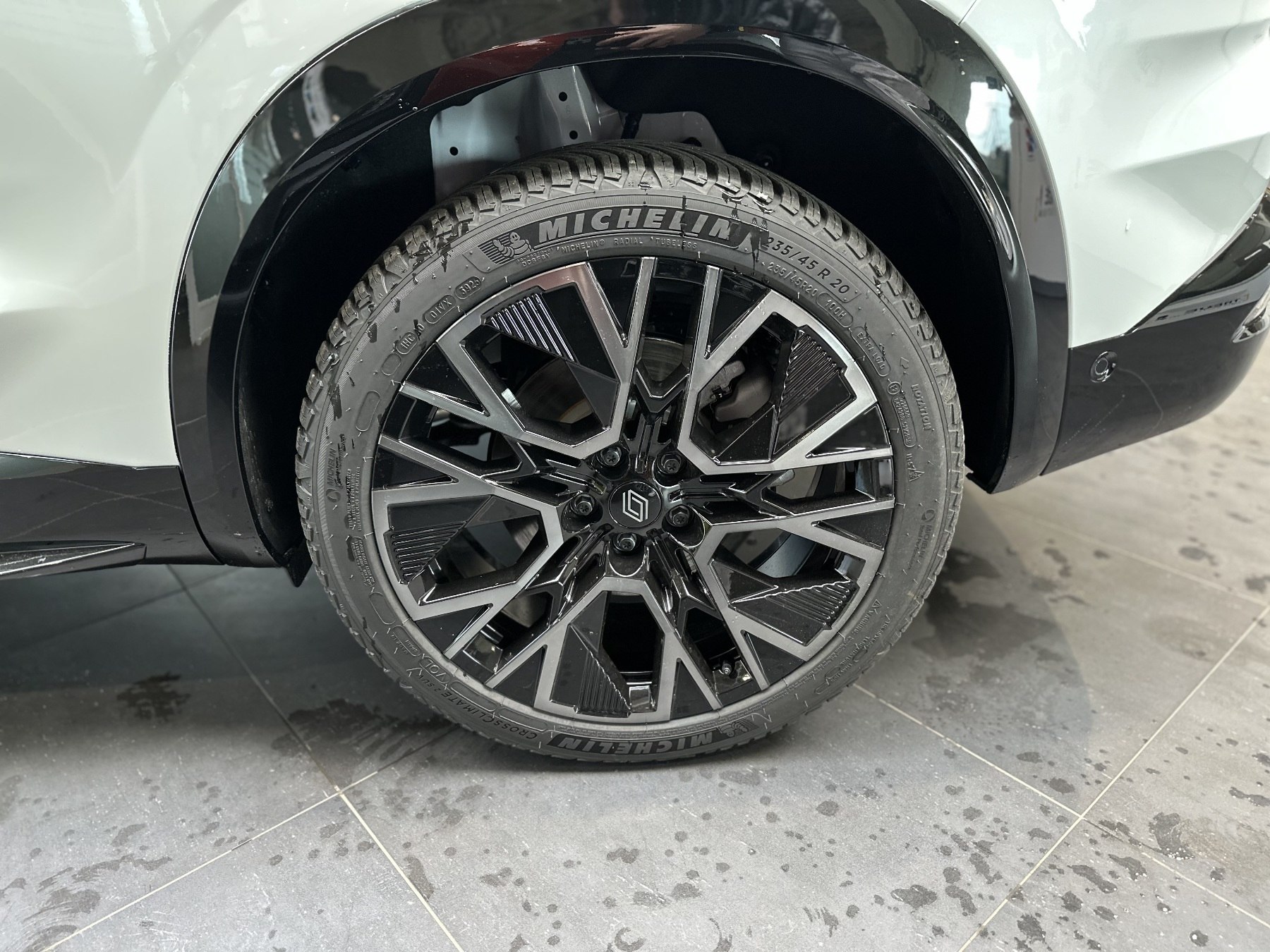 Bild 29 - Austral Esprit Alpine Full Hybrid 200PS