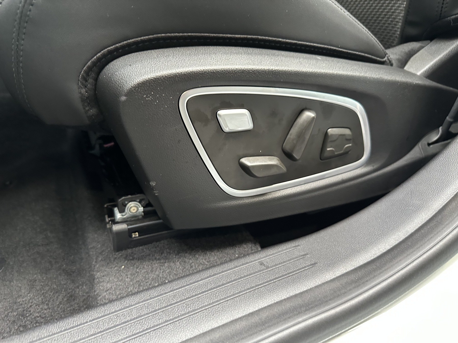 Bild 36 - Austral Esprit Alpine Full Hybrid 200PS