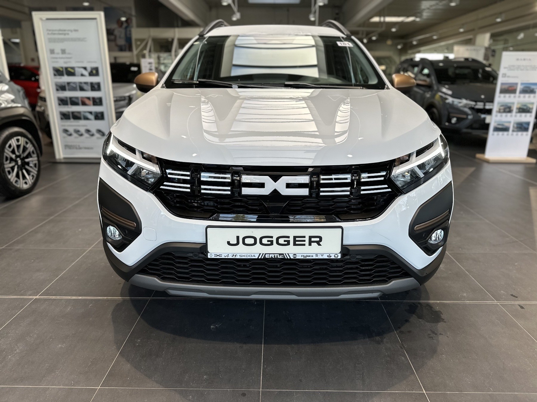 Bild 2 - Jogger Extreme TCe 110PS 7-Sitzer