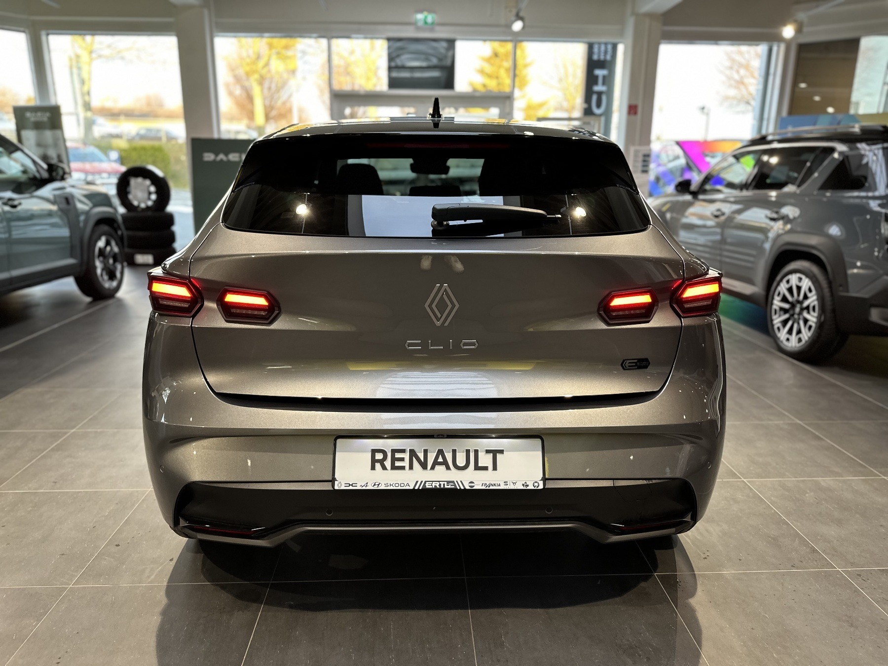 Bild 11 - Clio Techno Full Hybrid E-Tech 160 PS
