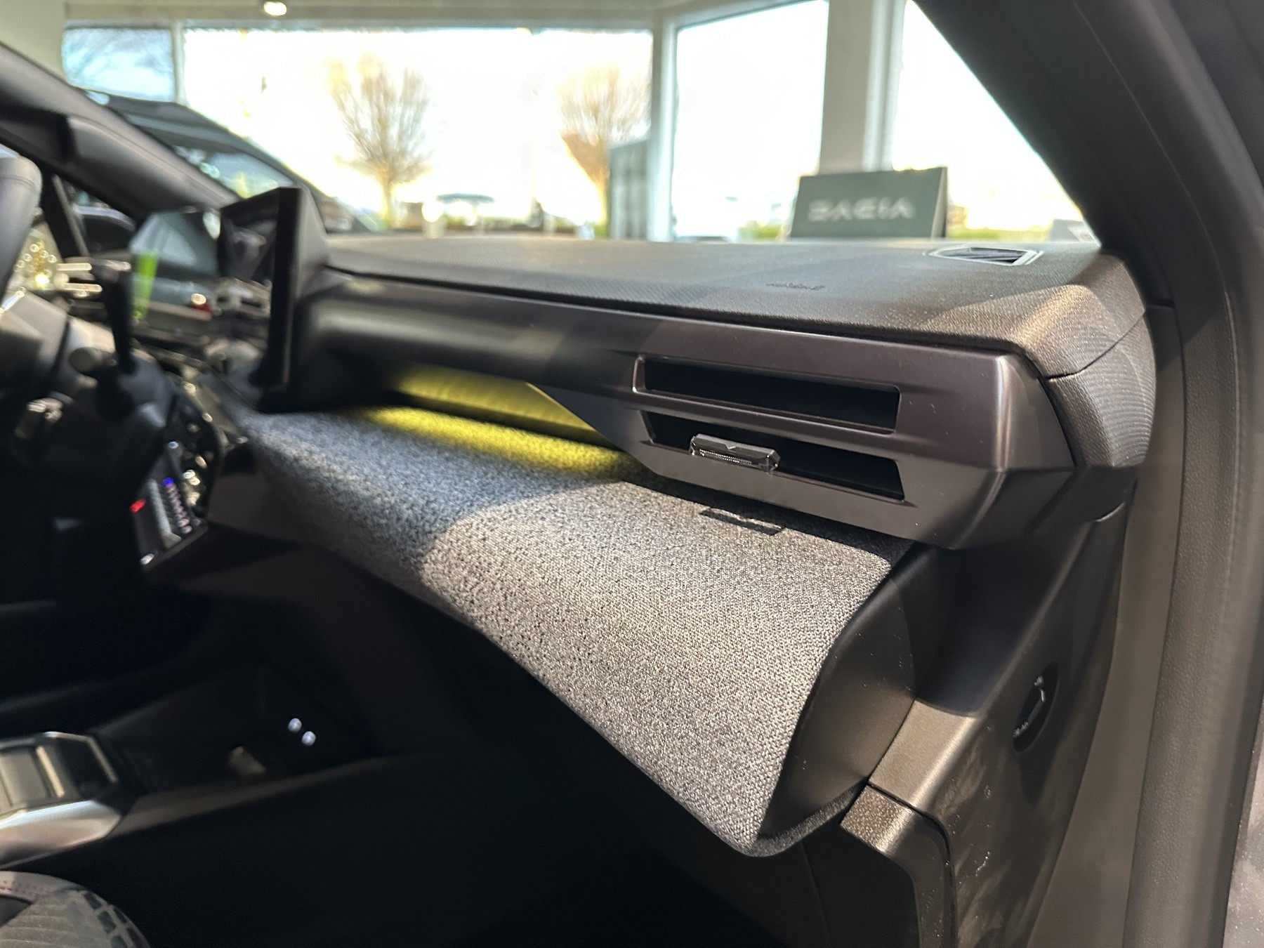Bild 20 - Clio Techno Full Hybrid E-Tech 160 PS