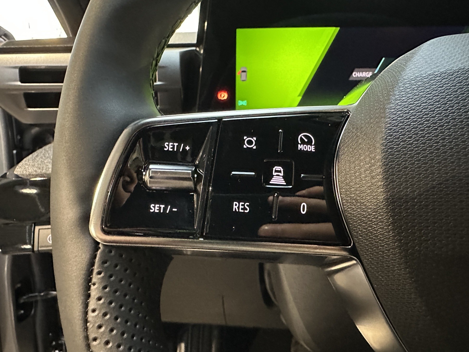 Bild 32 - Clio Techno Full Hybrid E-Tech 160 PS