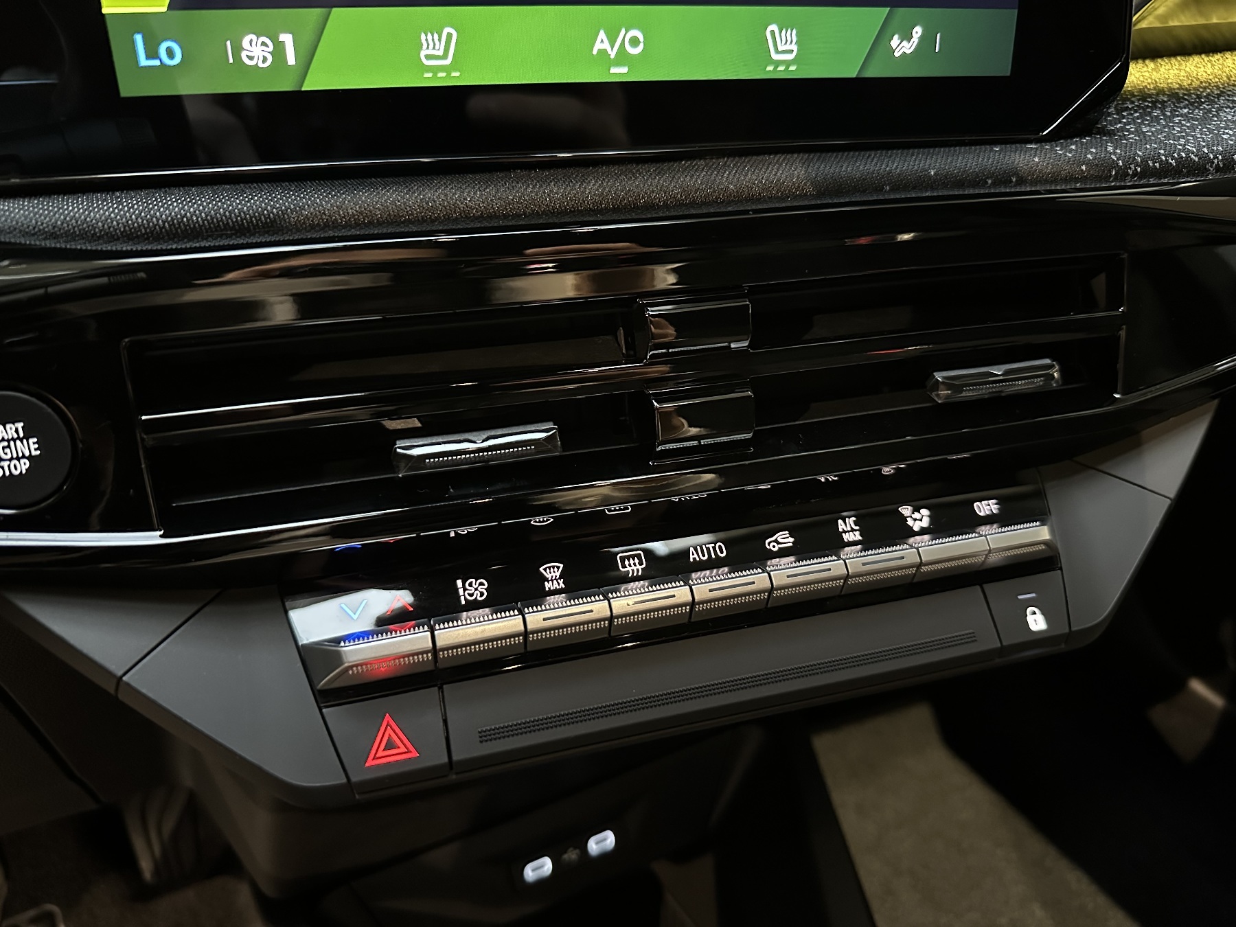 Bild 41 - Clio Techno Full Hybrid E-Tech 160 PS