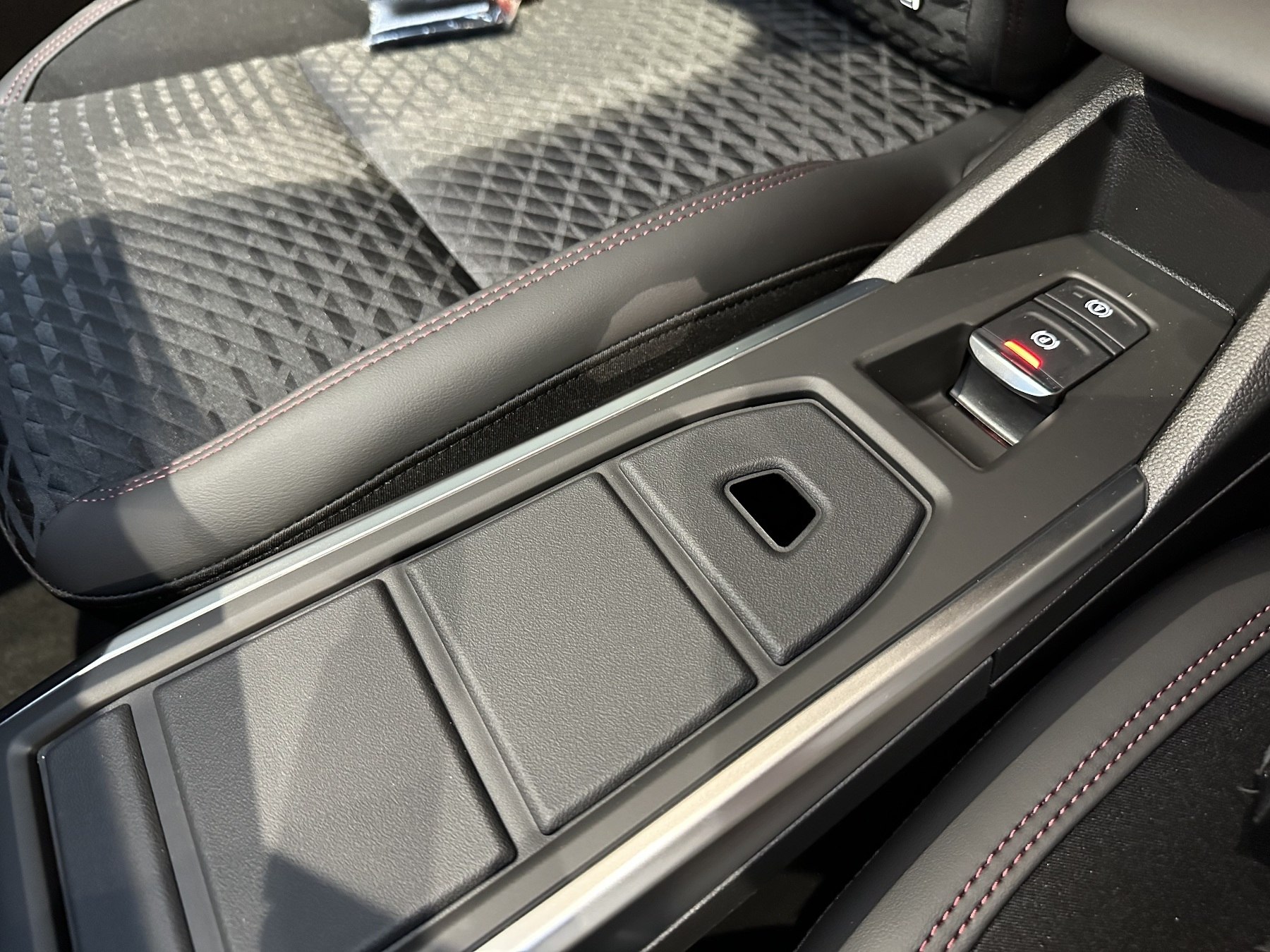 Bild 43 - Clio Techno Full Hybrid E-Tech 160 PS